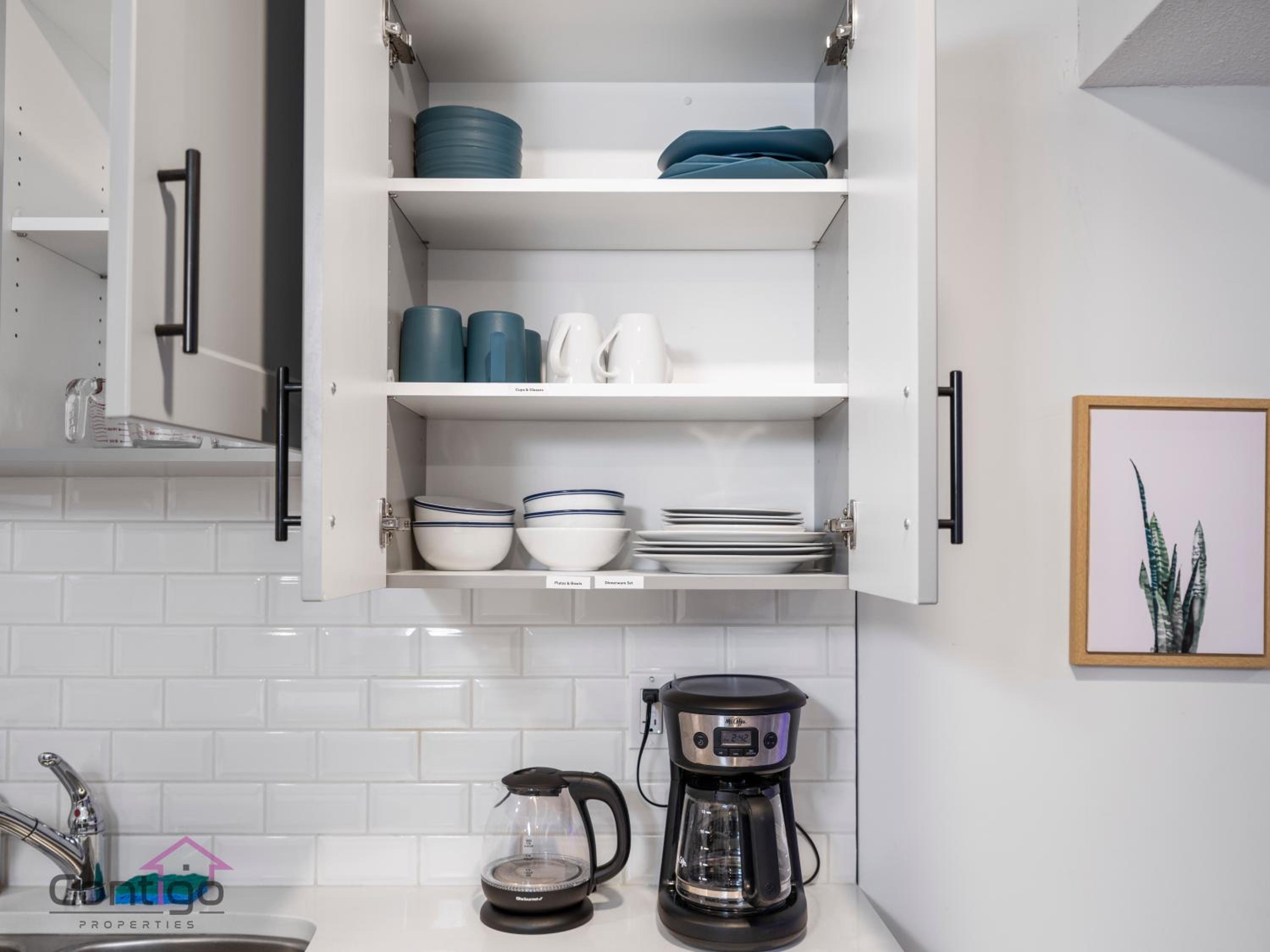 Blissful Suite, Cozy, WiFi, Desk, Close to WEM