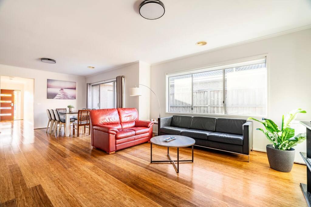 Golf Course Precinct - 4 BR