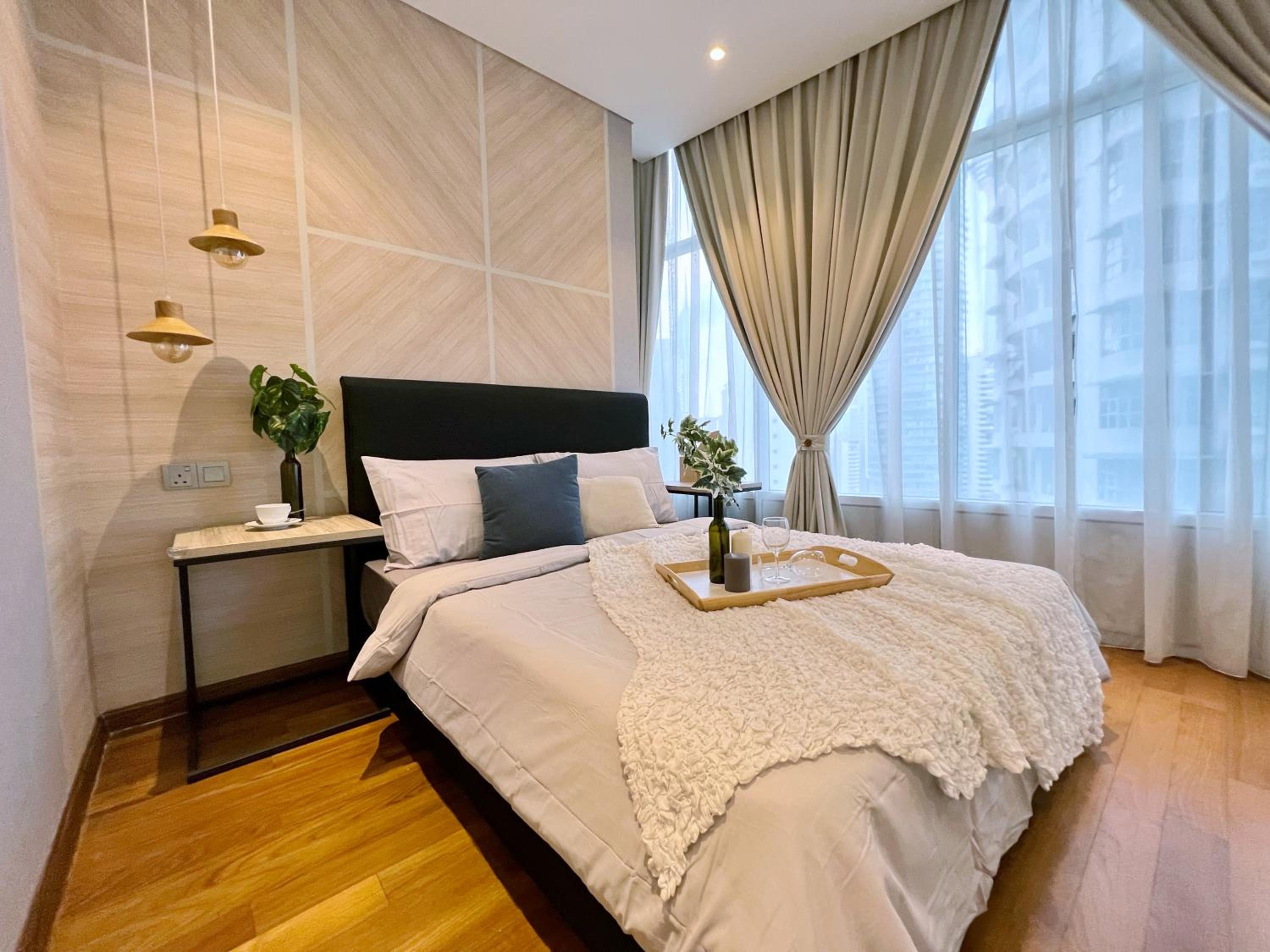 Sky Suites Centrale 3BR Suite at KLCC