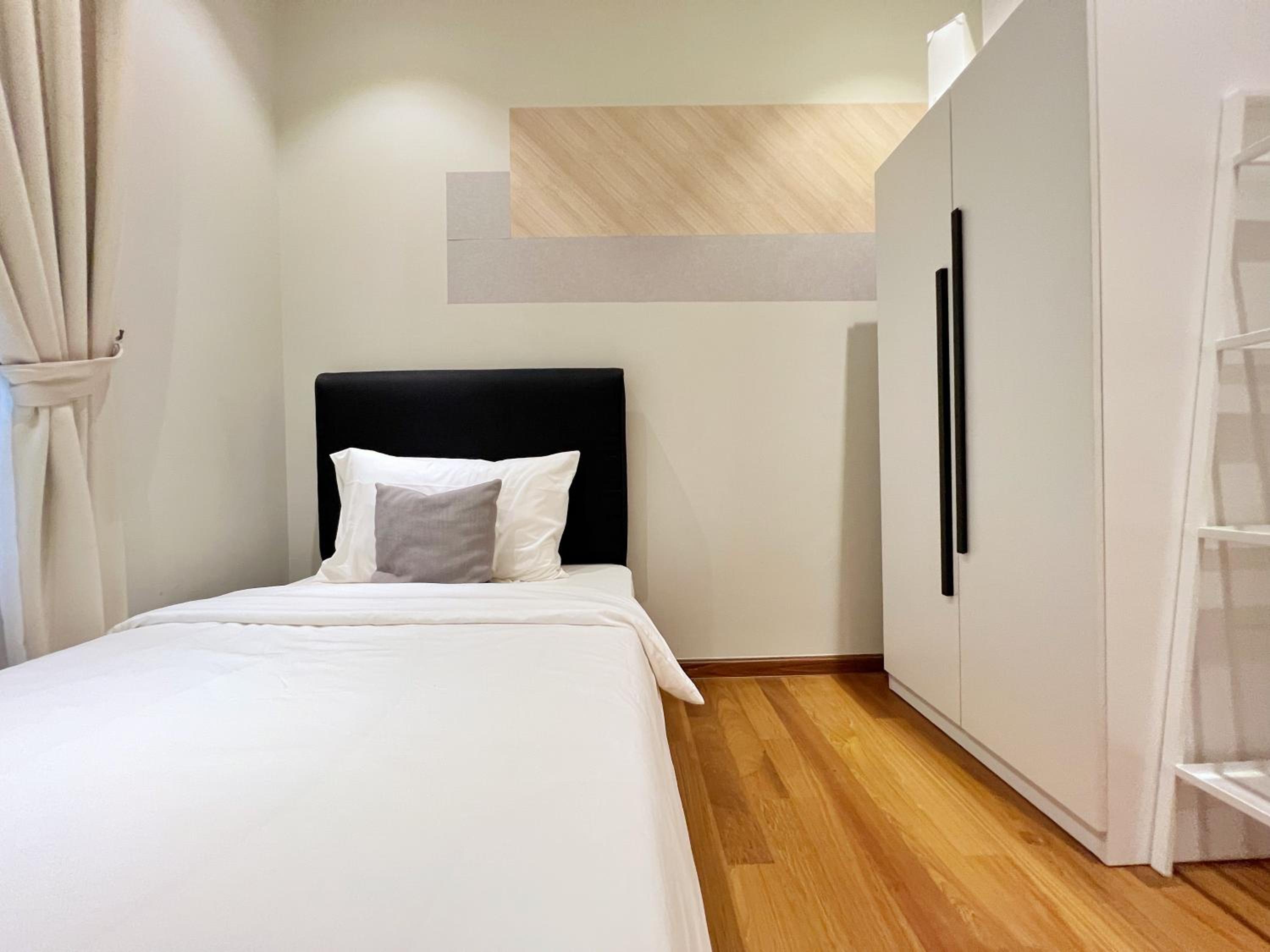 Sky Suites Centrale 3BR Suite at KLCC