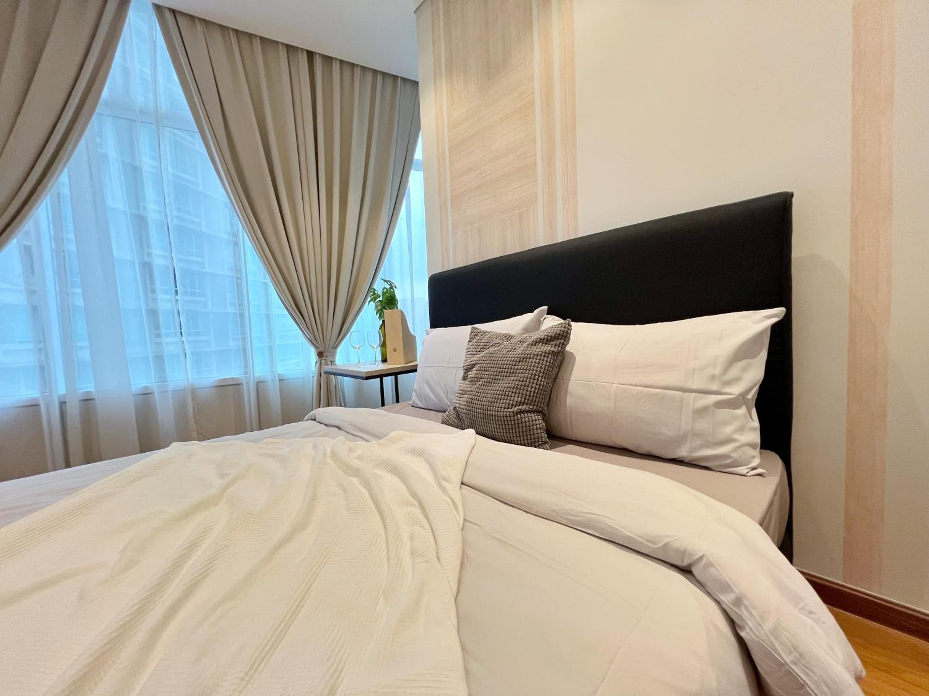 Sky Suites Centrale 3BR Suite at KLCC