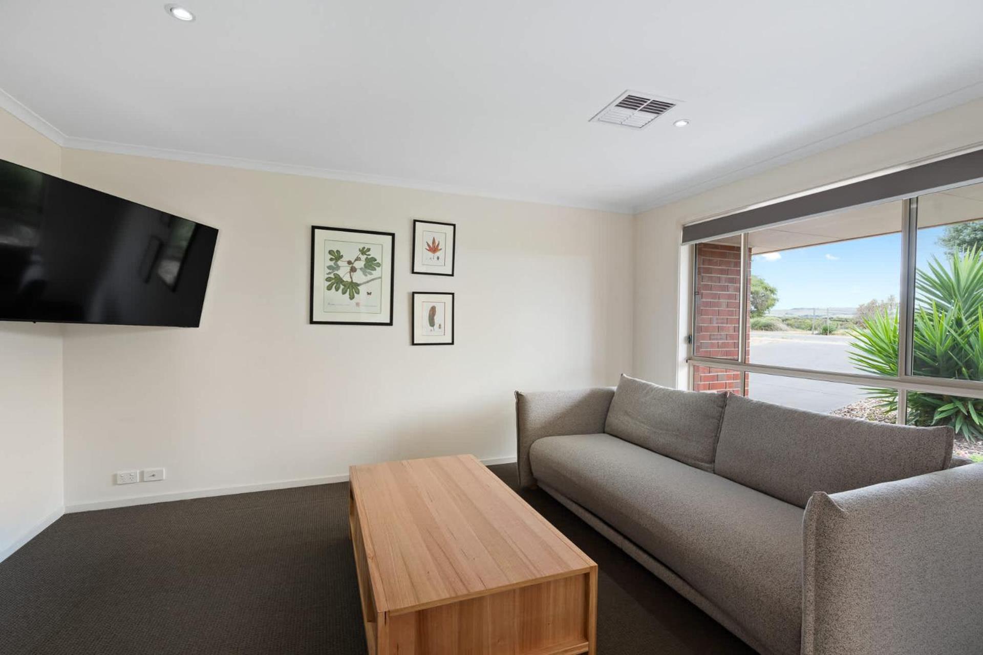 15 Offshore Dr Middleton - Linen & Wi-Fi Included