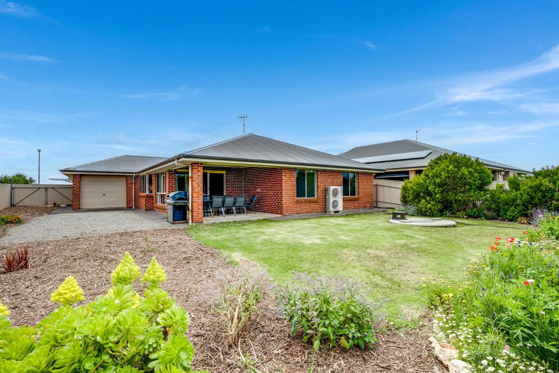 15 Offshore Dr Middleton - Linen & Wi-Fi Included