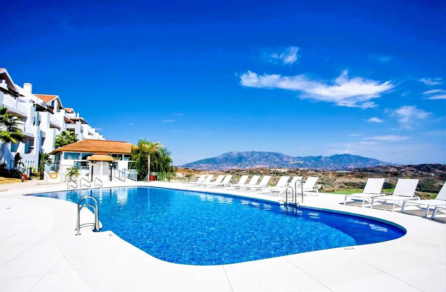 Magnificent Casa Cerro Colorado