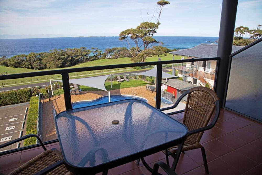 Amooran Oceanside Apartments and Motel
