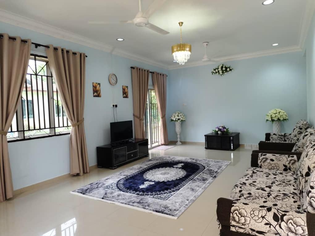 NASUHA HOMESTAY 2 TEMERLOH Semi-D House, 4 Bedroom, 2 Bathroom, 4 Unit Aircond, Njoy photo 7