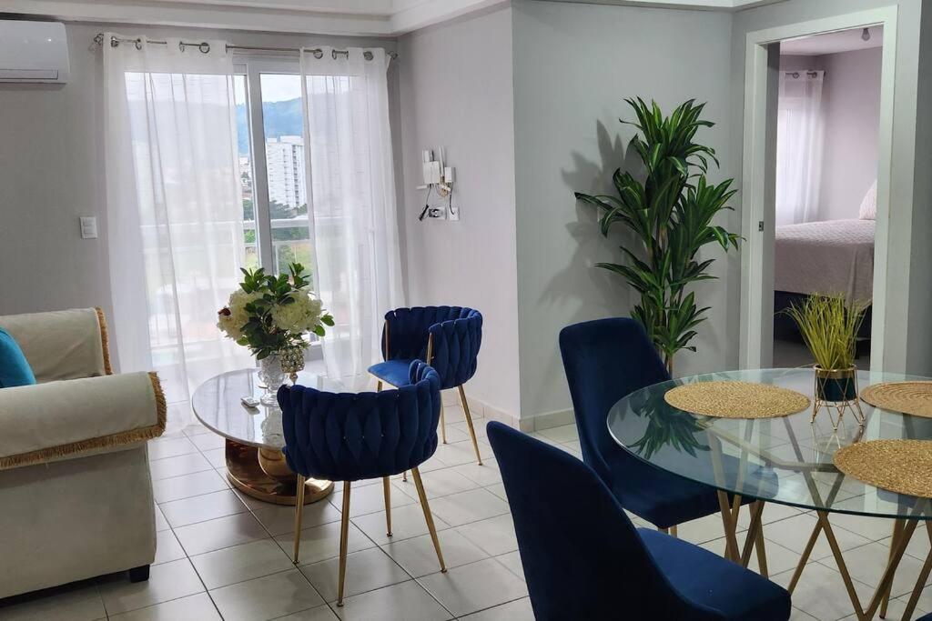 Apartamento con Piscina view 5