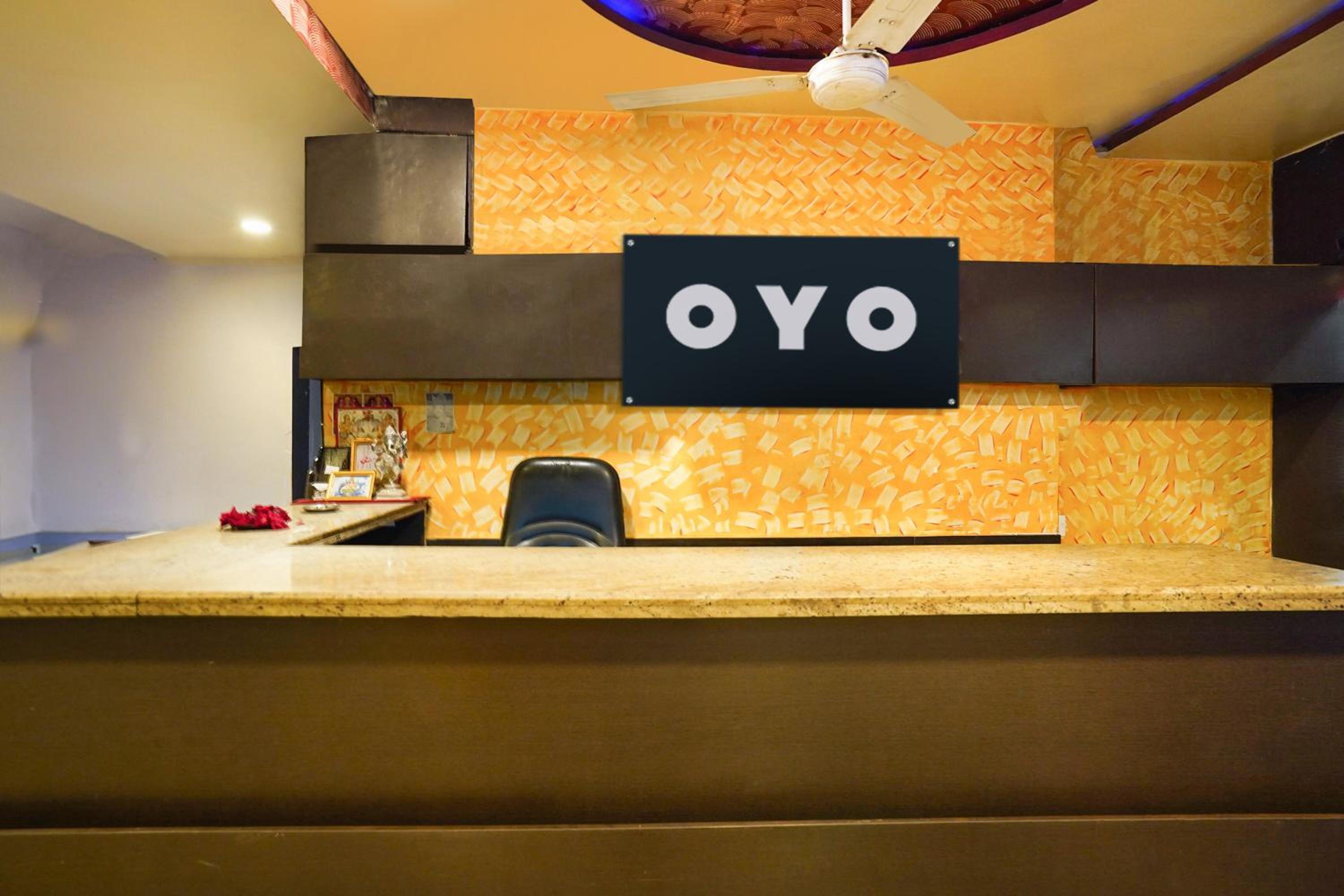 Hotel O Crystal