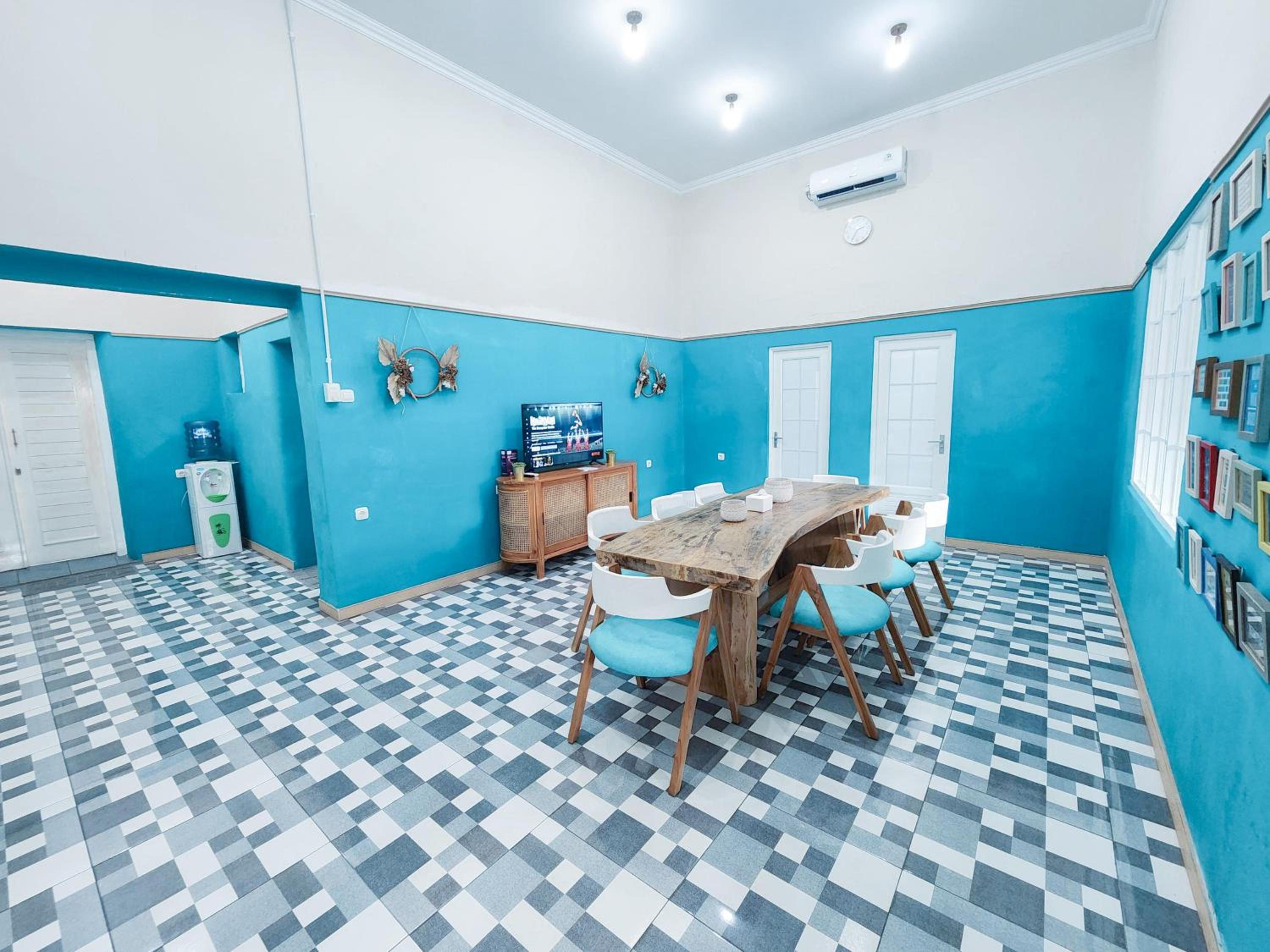 meeting & event spaces