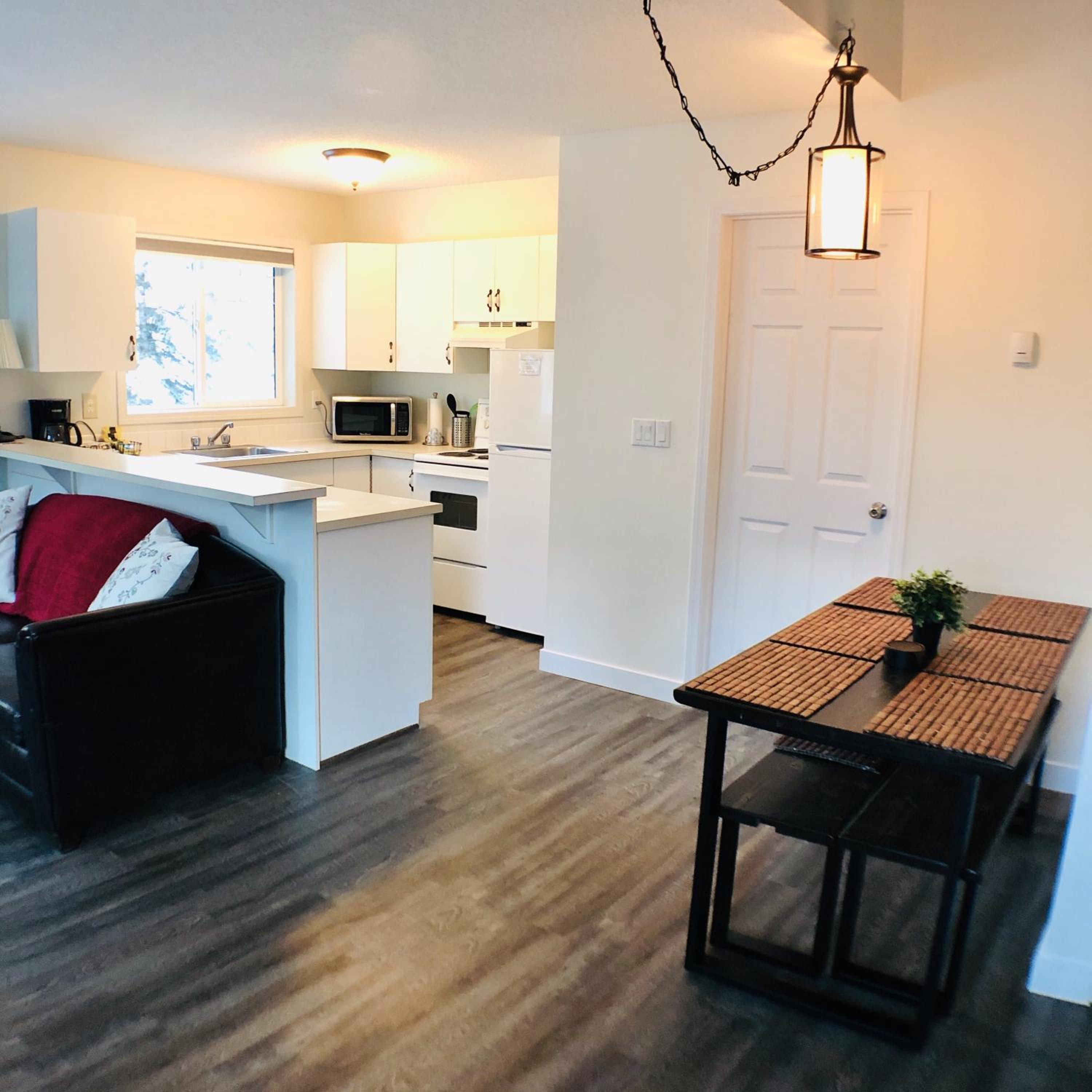 Entire Lovely Townhouse Mountain View!