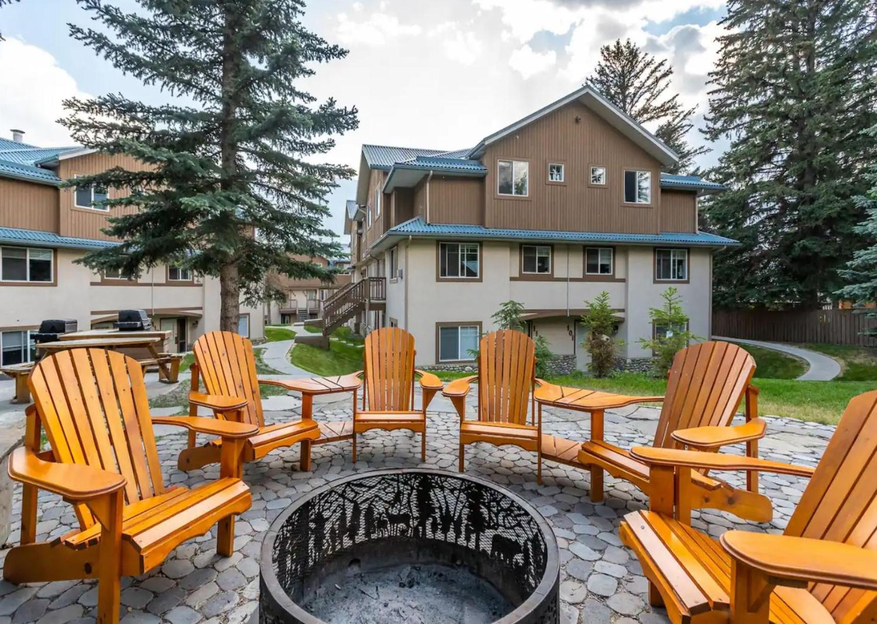 Entire Lovely Townhouse Mountain View!