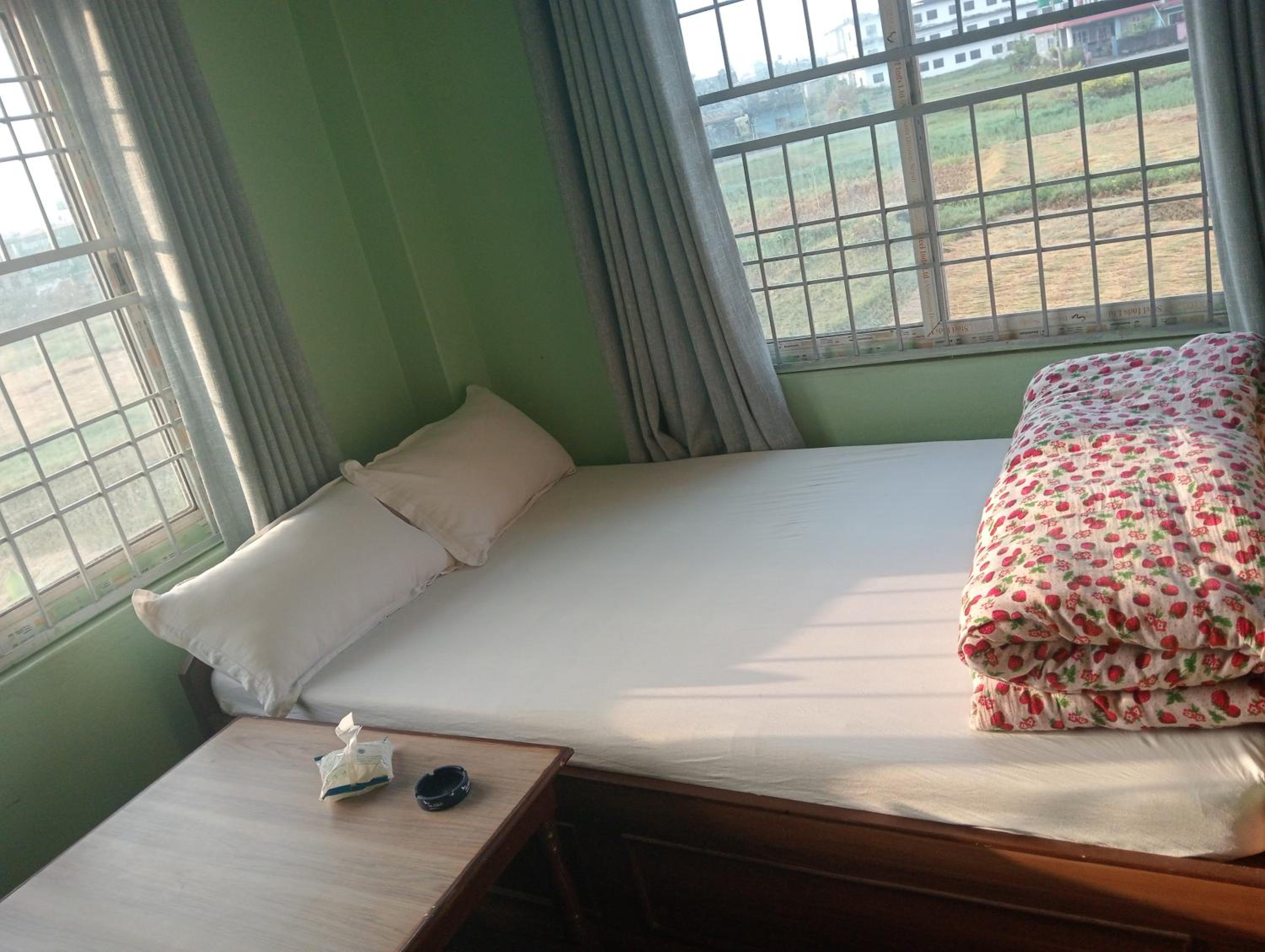 Hotel Hangsapur