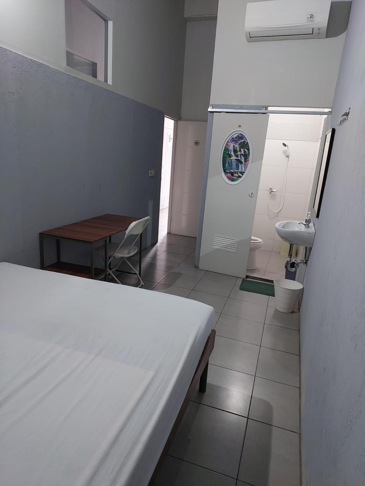Hotel RS Cibinong view 4