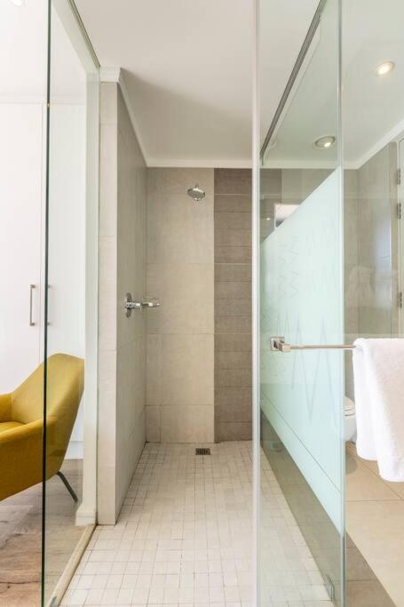 Luxury King bed suite Sandton