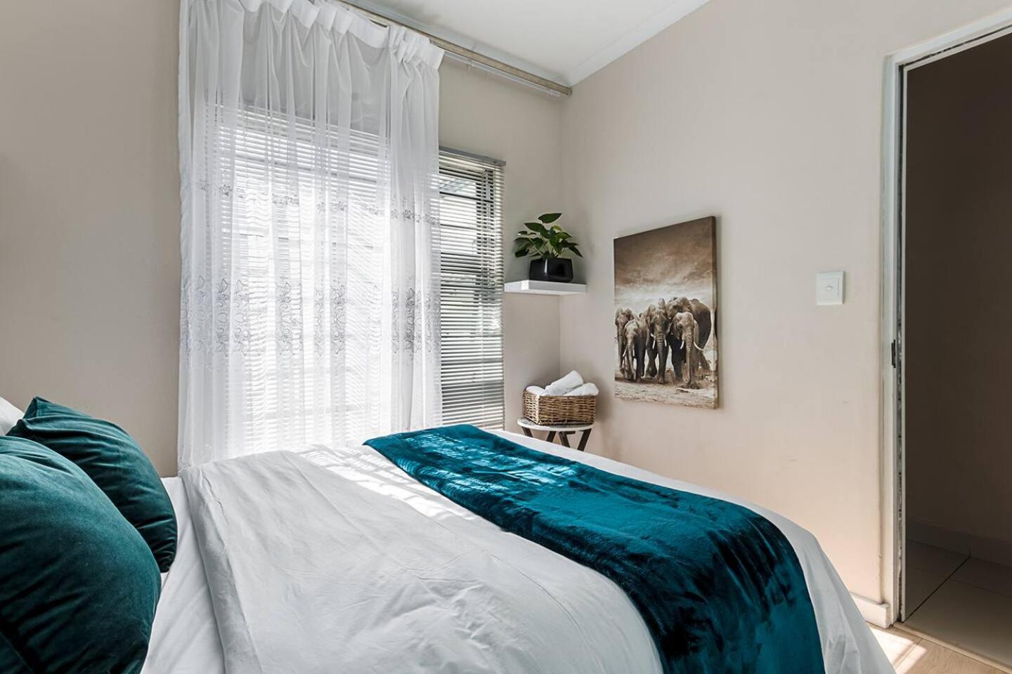 The Greenfields Suite view 4