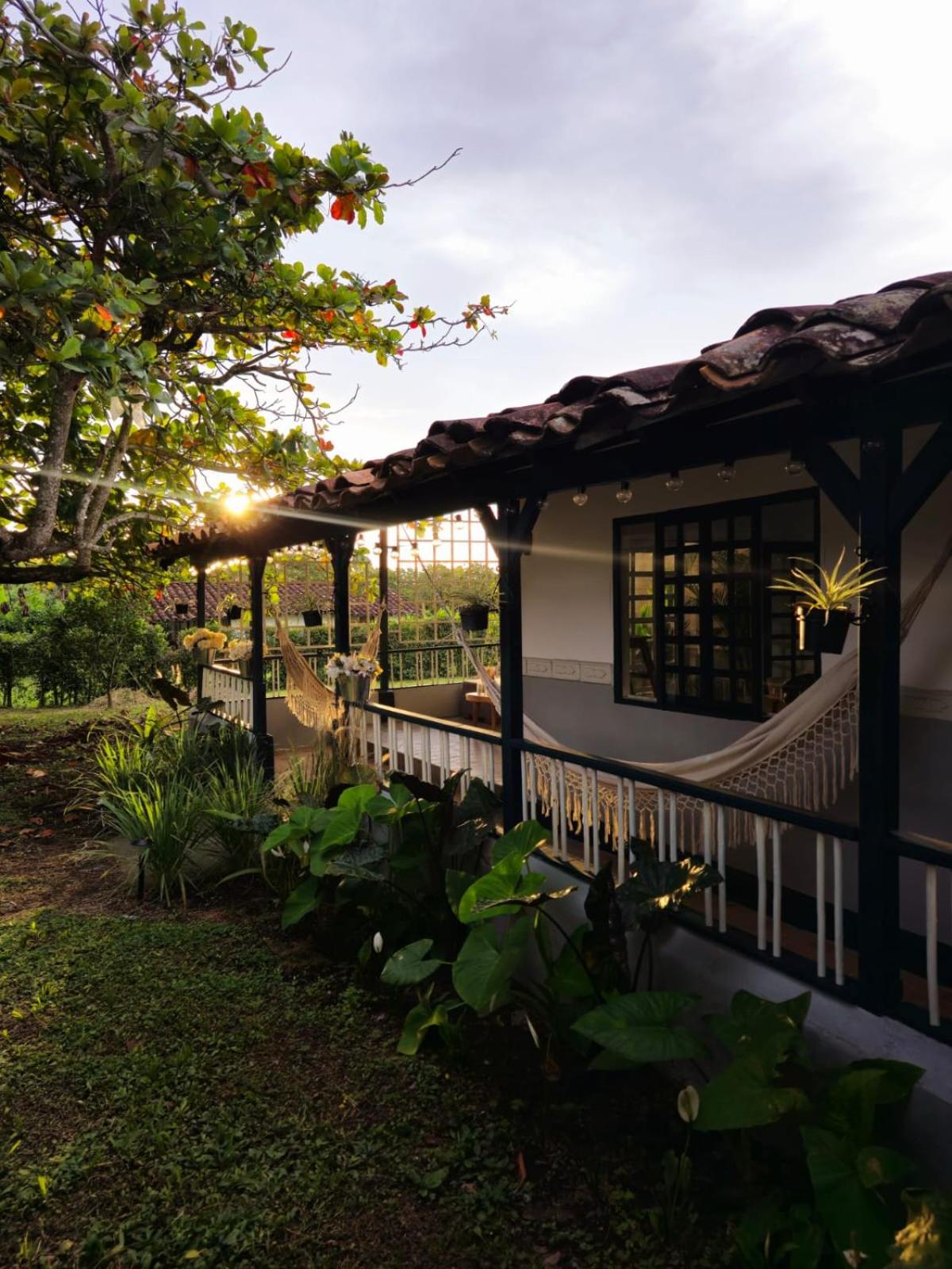 Finca Turistica Completa Tierra Nueva, a 5m del Parque Arrieros y 20m del Parque del Cafe y Panaca conectate con la naturaleza y disfruta de un lugar unico