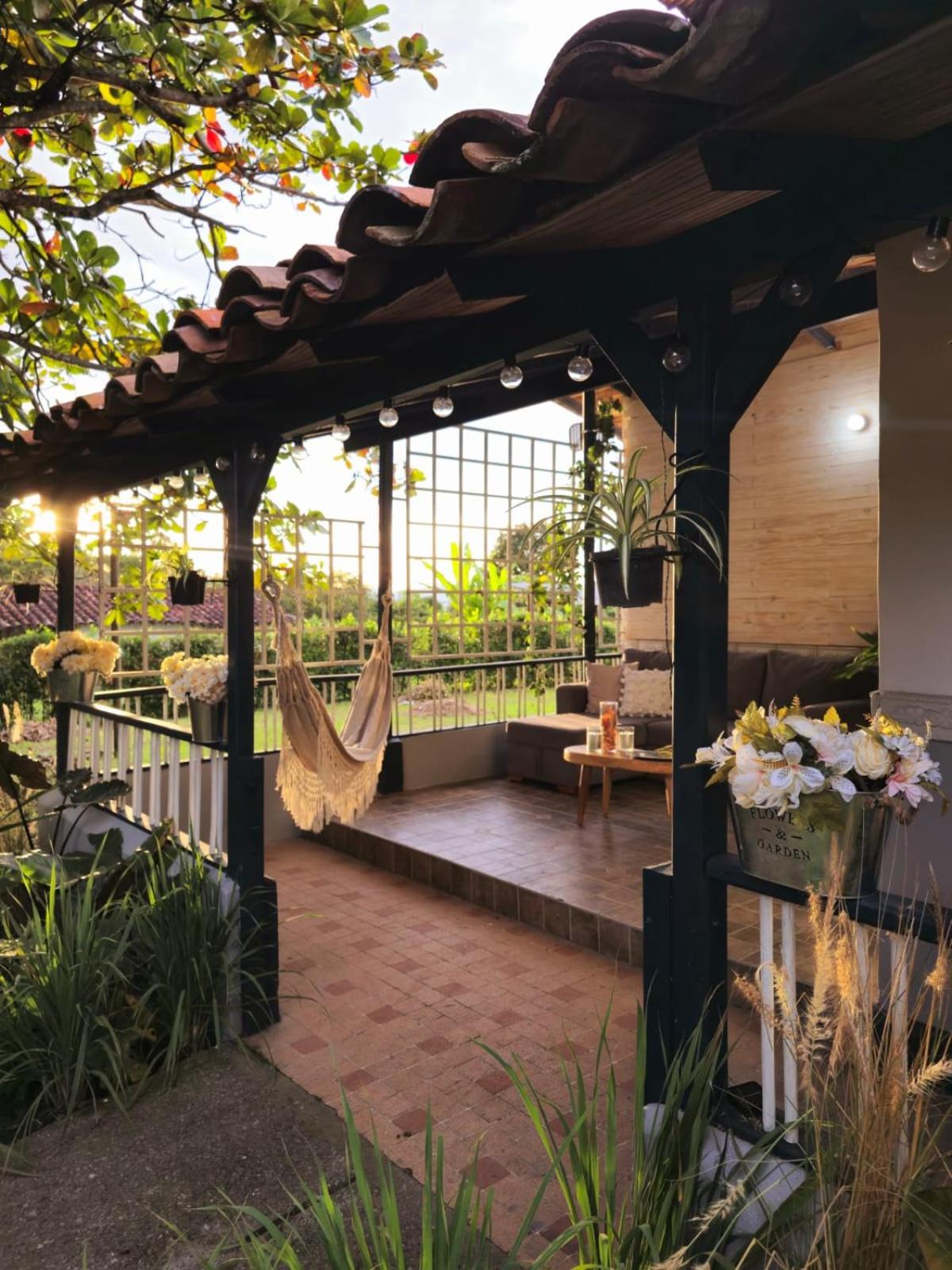 Finca Turistica Completa Tierra Nueva, a 5m del Parque Arrieros y 20m del Parque del Cafe y Panaca conectate con la naturaleza y disfruta de un lugar unico