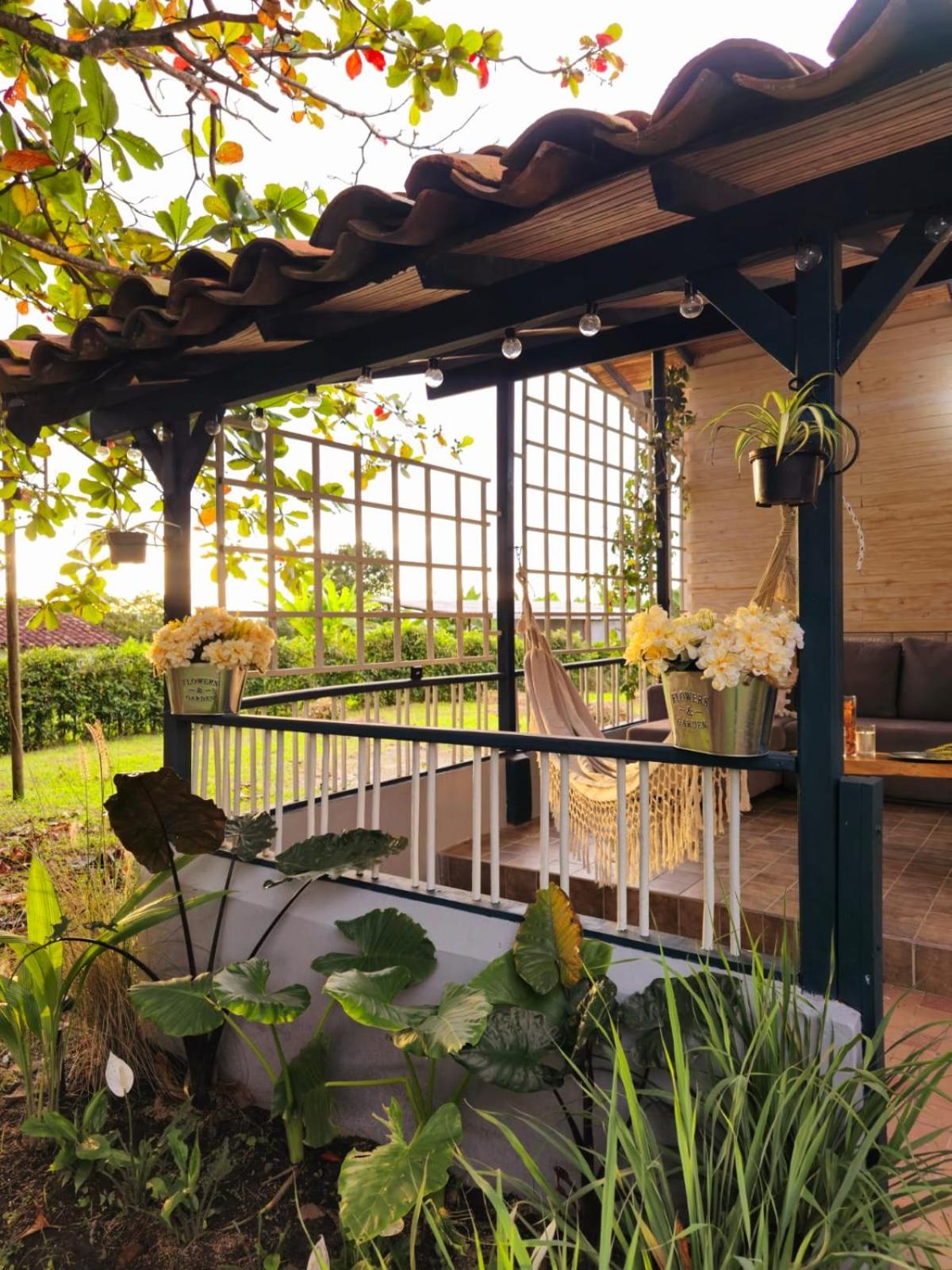 Finca Turistica Completa Tierra Nueva, a 5m del Parque Arrieros y 20m del Parque del Cafe y Panaca conectate con la naturaleza y disfruta de un lugar unico