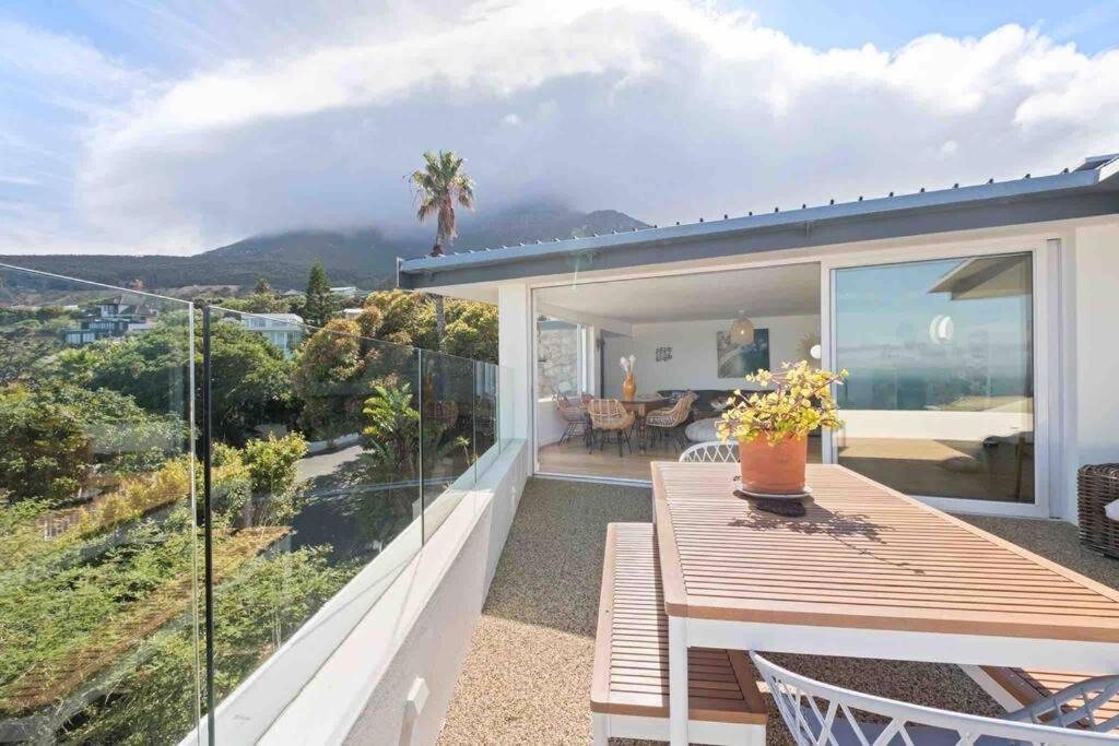 Rockabye Beach House Llandudno