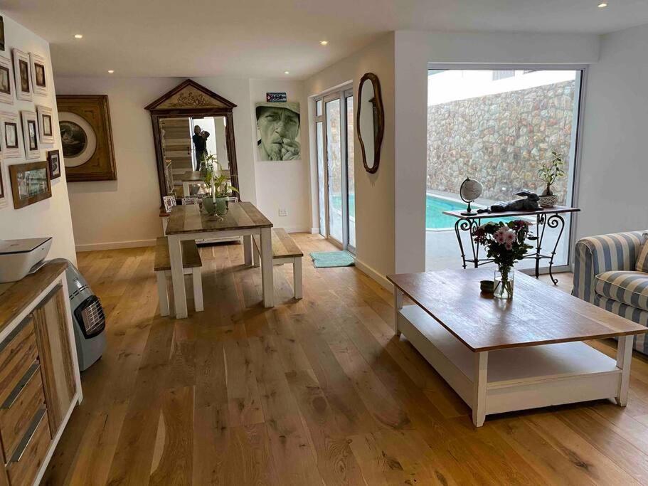 Rockabye Beach House Llandudno