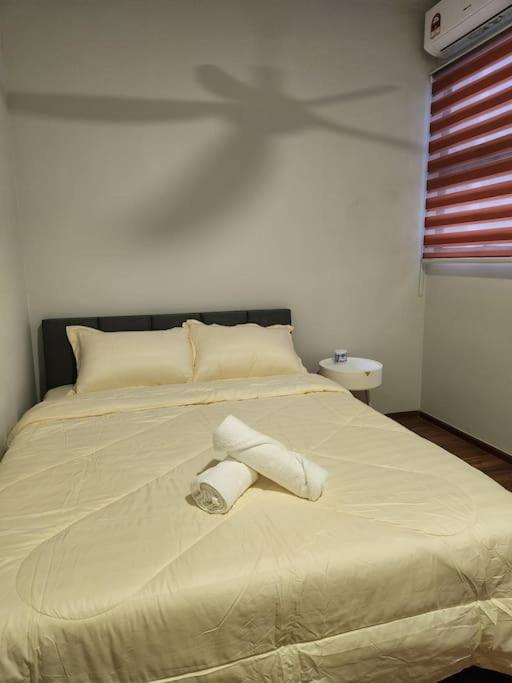 TheLunar Homestay