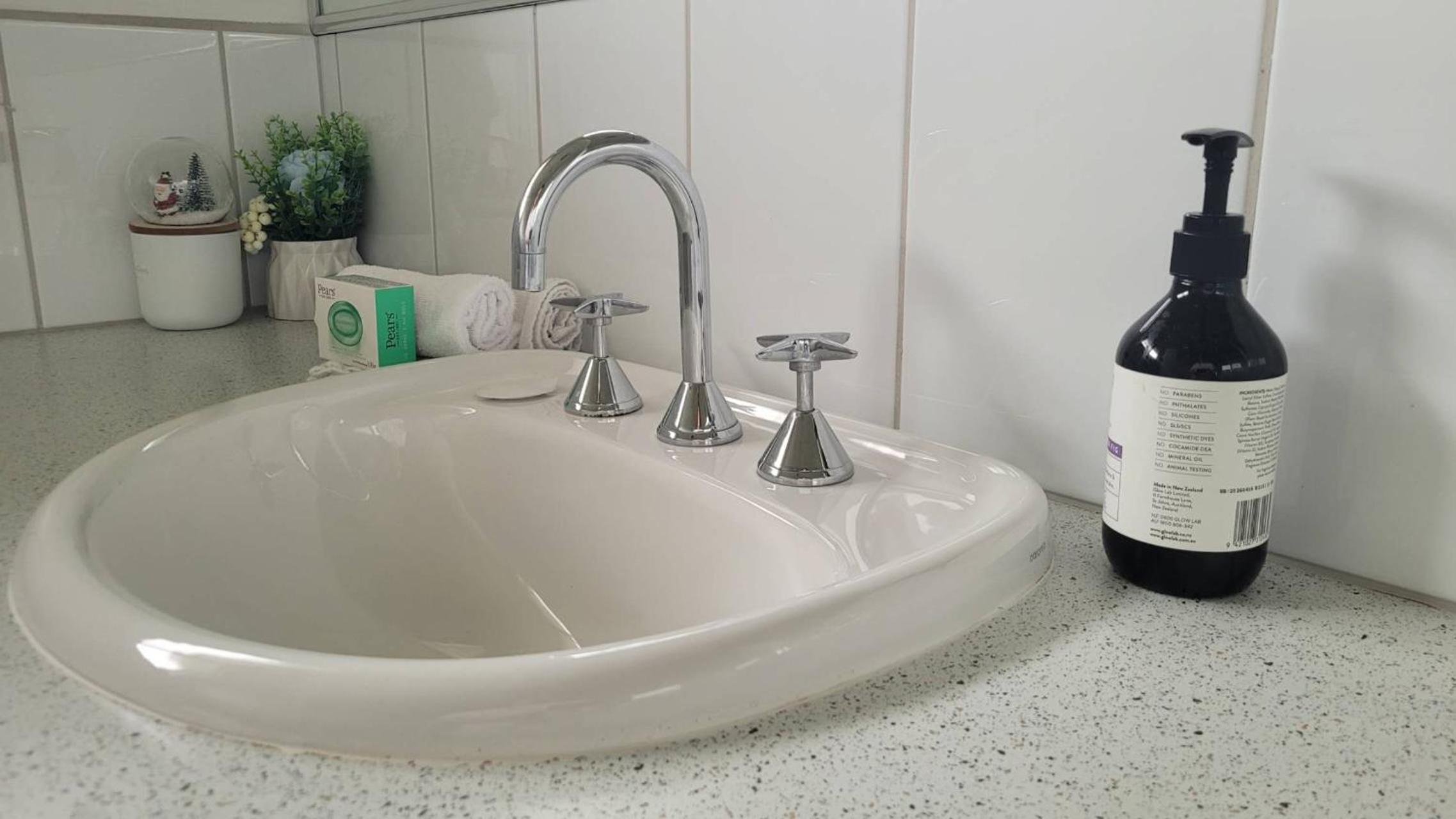 Quiet & Spacious Family-friendly 3BR 2Bath Home