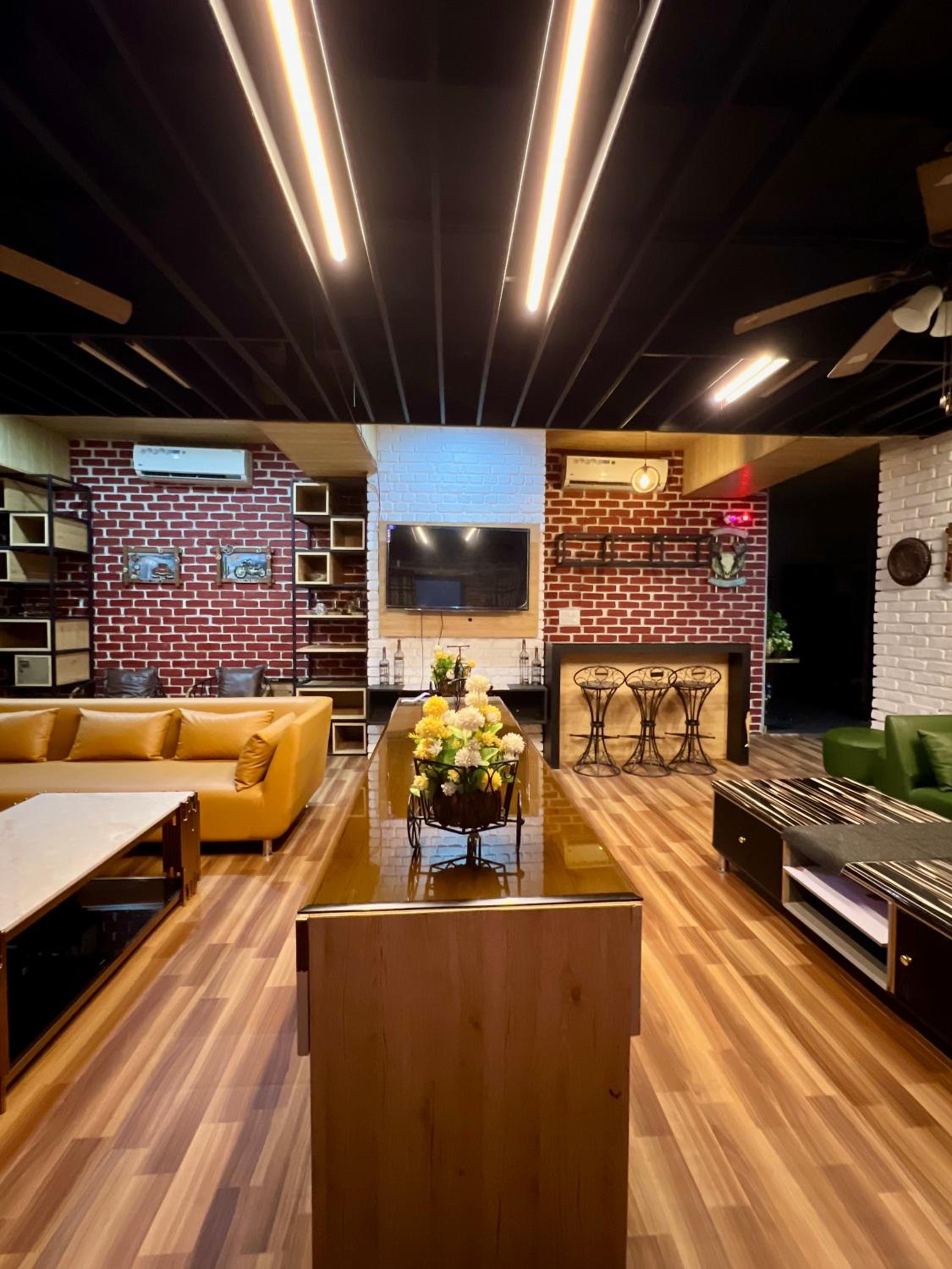 lounge
