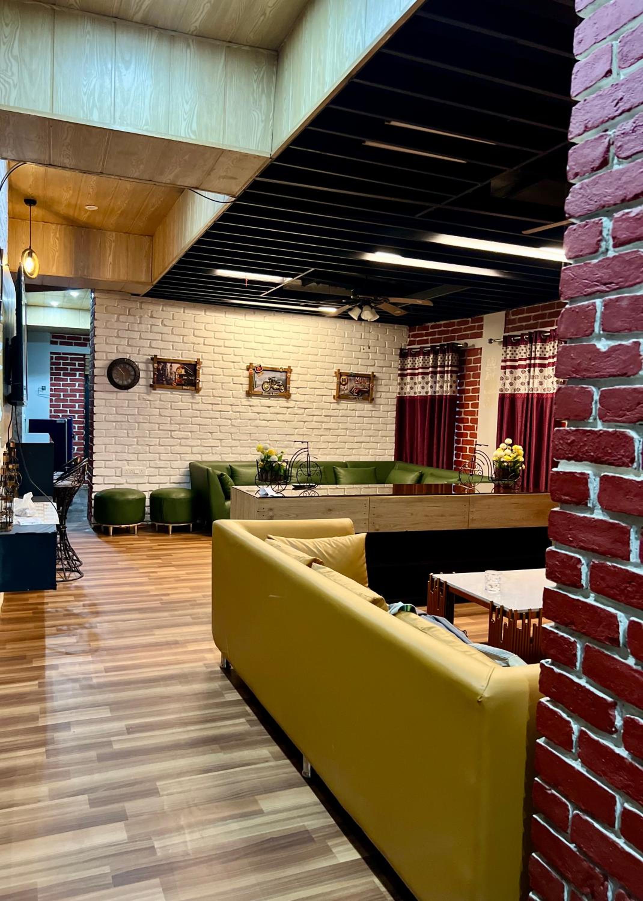 lounge