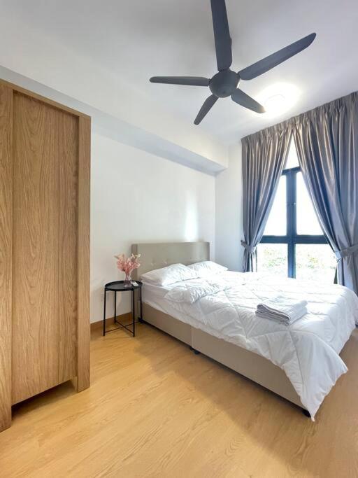 Splash Mania Mayabay Residences 3 Bedroom Aydan Home