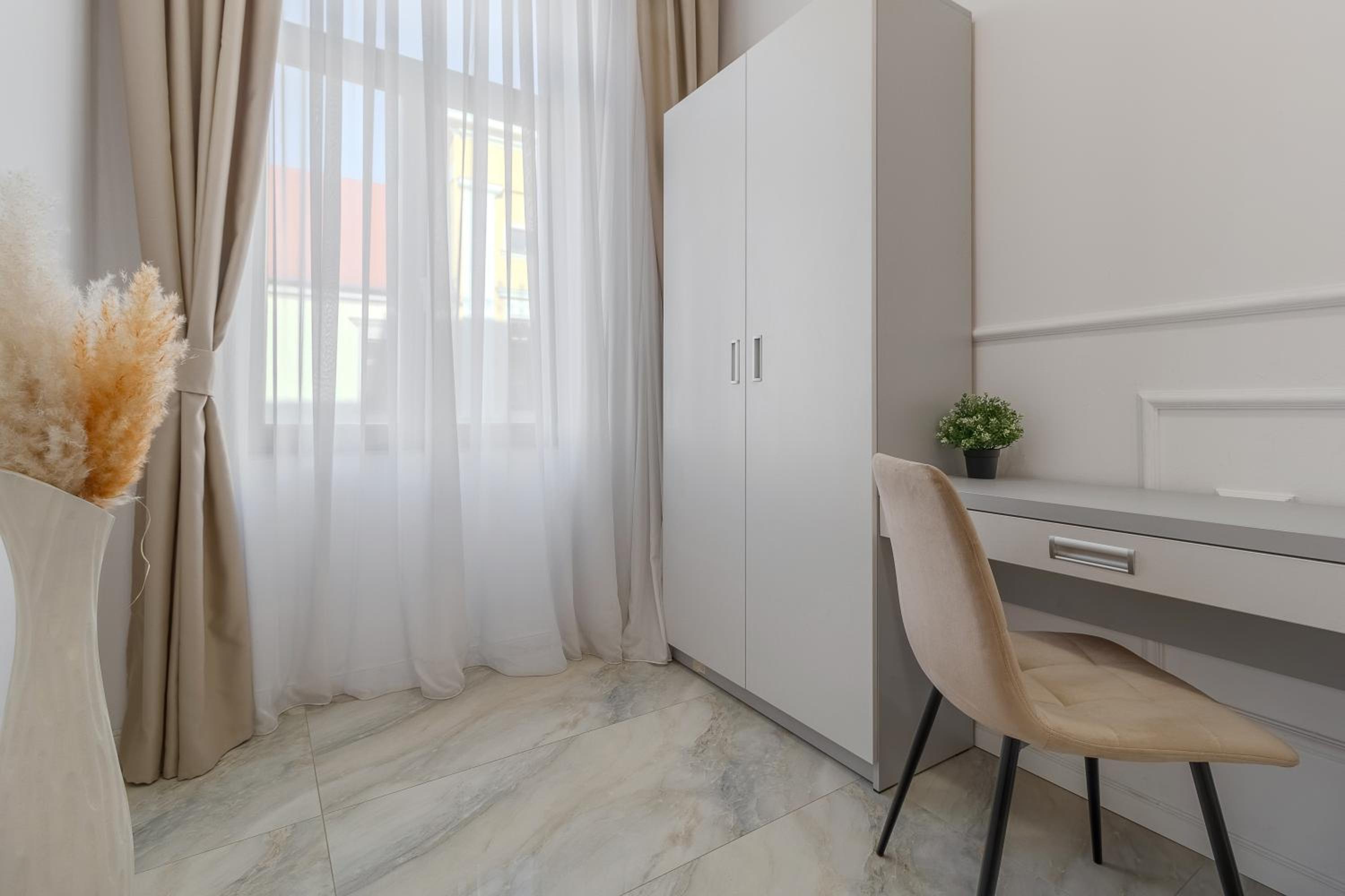 Marble Flat view 3