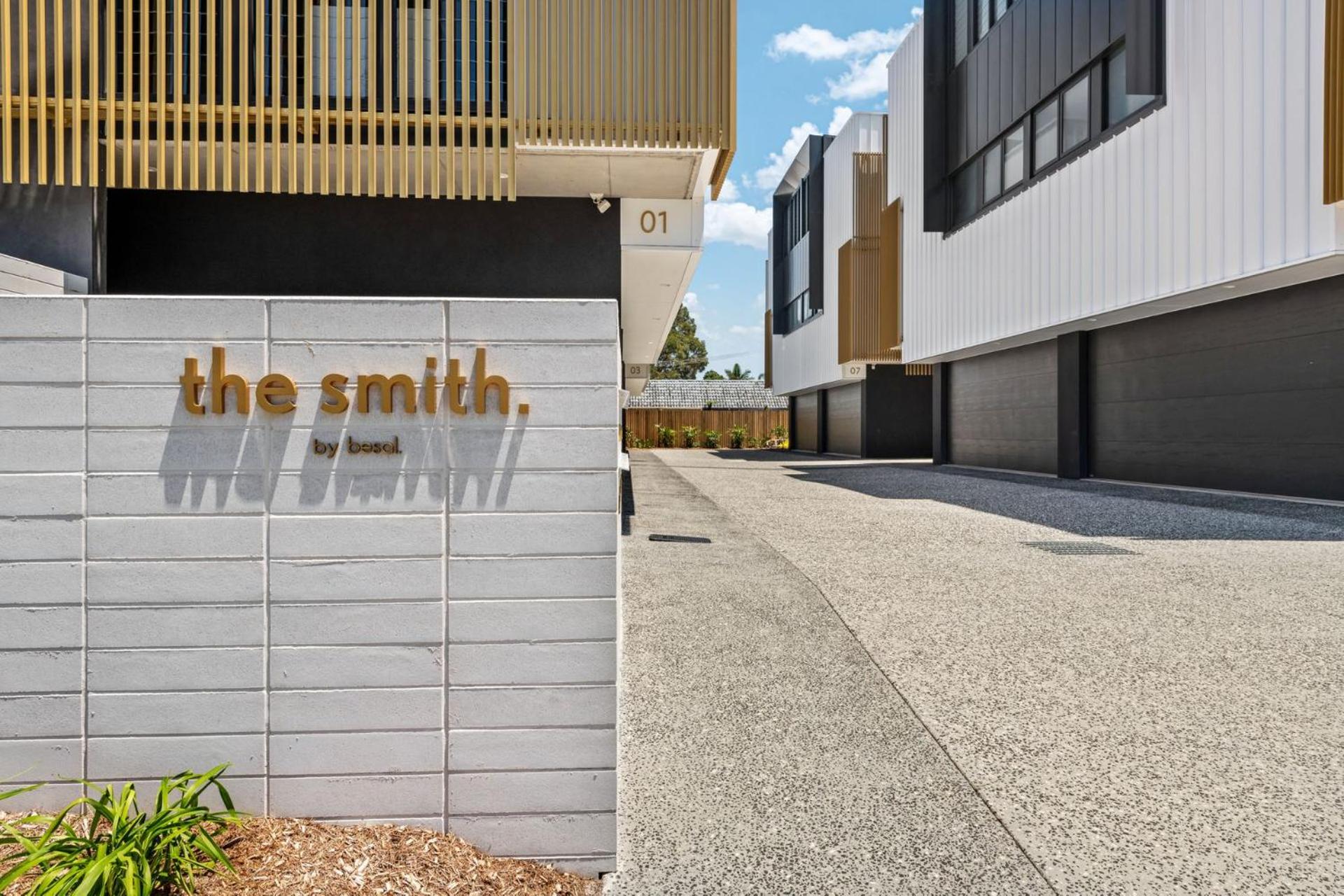 The Smith luxury holiday home near beach