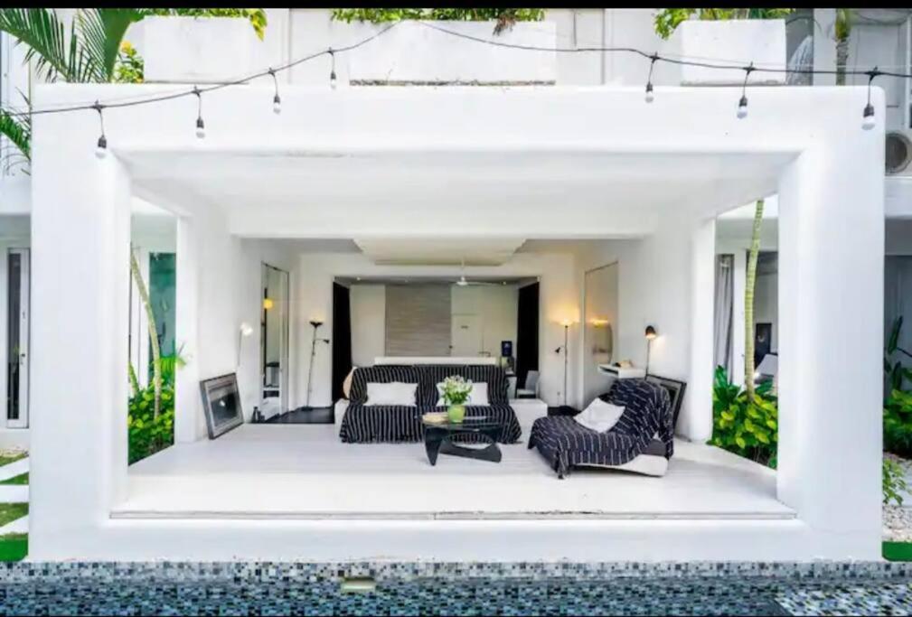 Villa LOVE