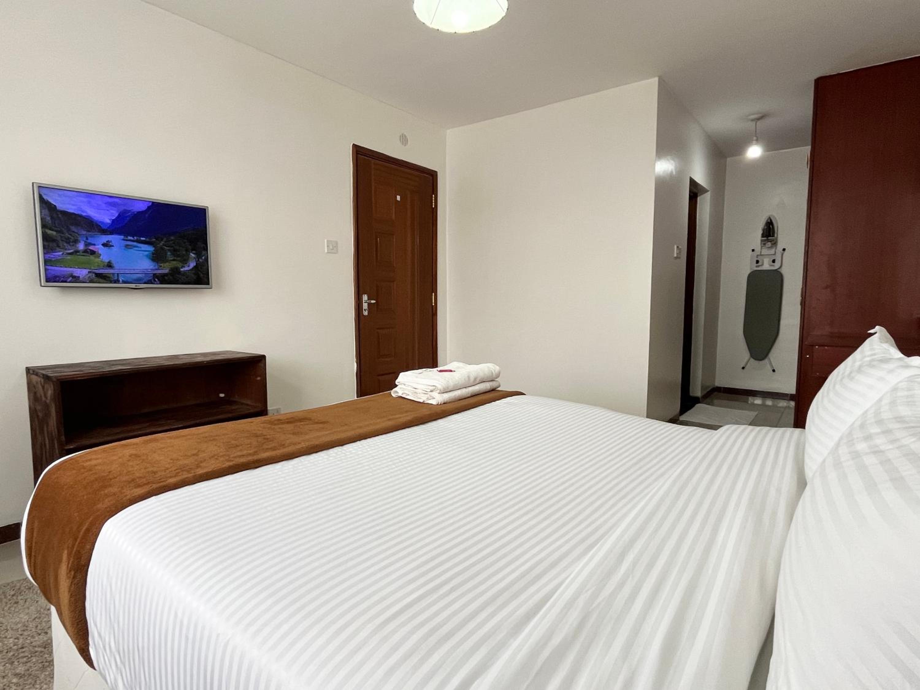 Milimani Executive Suites With Pool, GYM, Secure Parking view 3