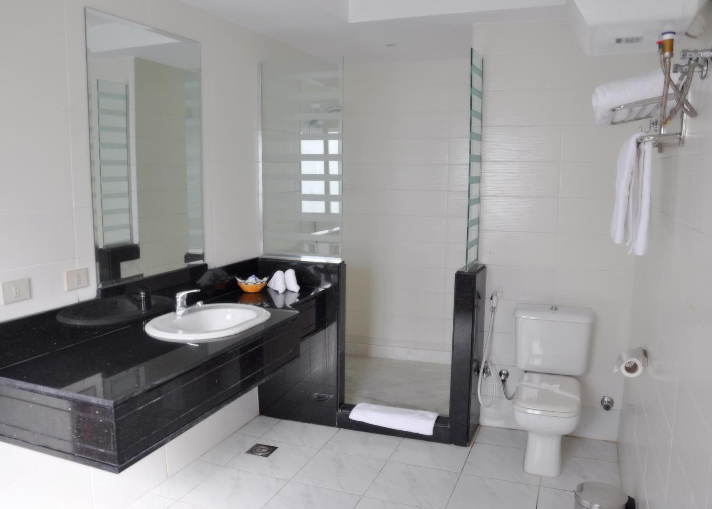 Naama Inn Hotel