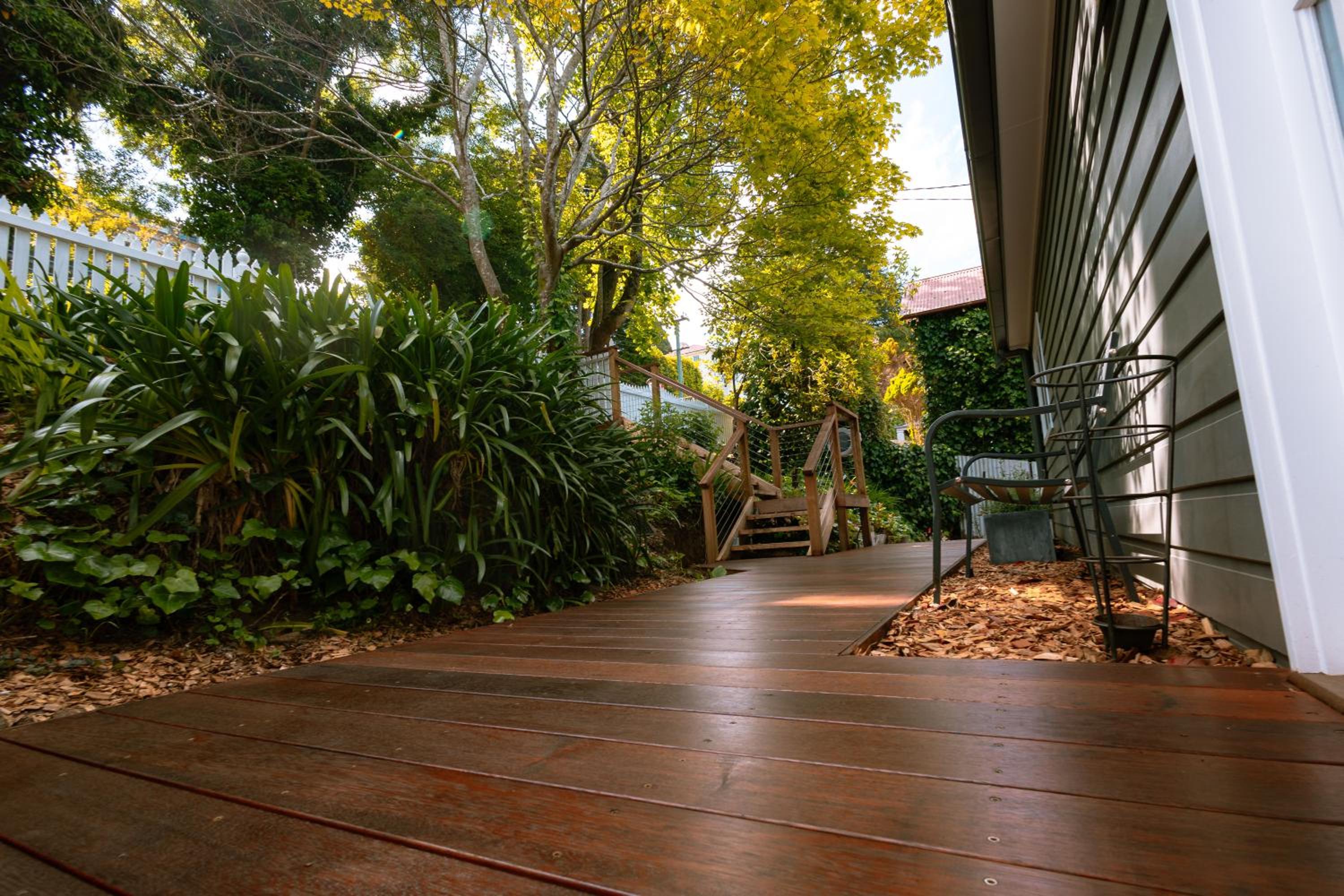 Newly Renovated 100 Year Old Bliss Cottage - Adaline