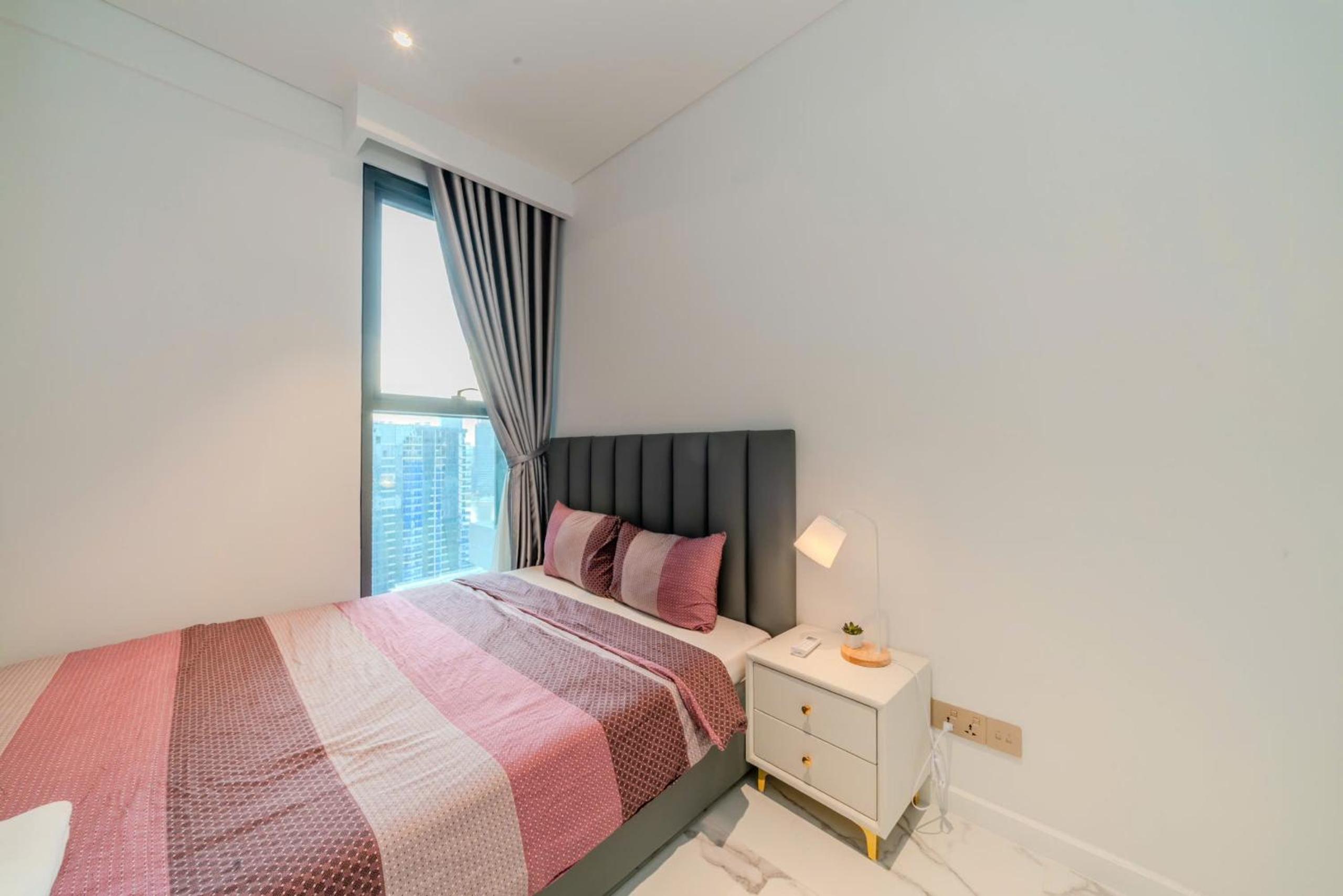 Metropole Thu Thiem - Luna Apartment - Chic, Unbeatable LOCATION, Great Value!!!