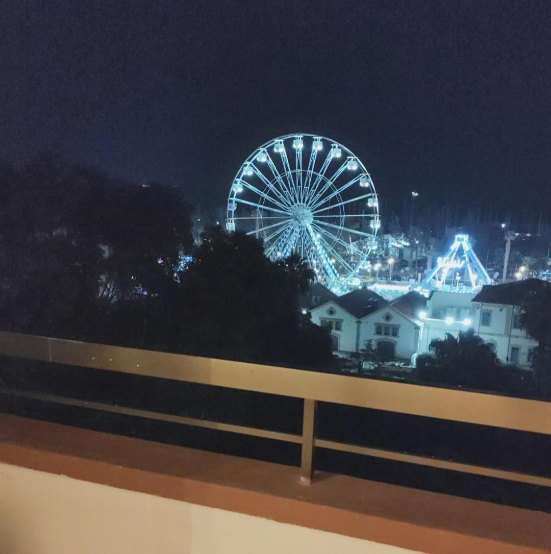 Marina view seaside apartment