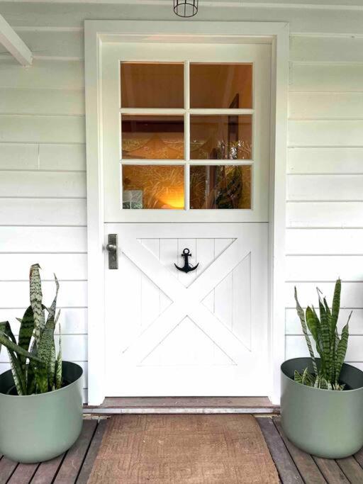 Boat-Access only riverfront cottage