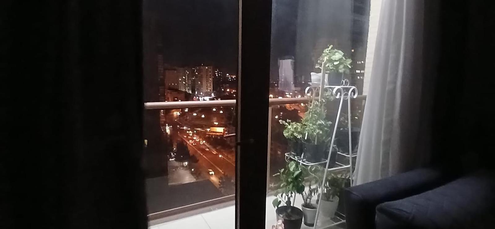 JE Apartment