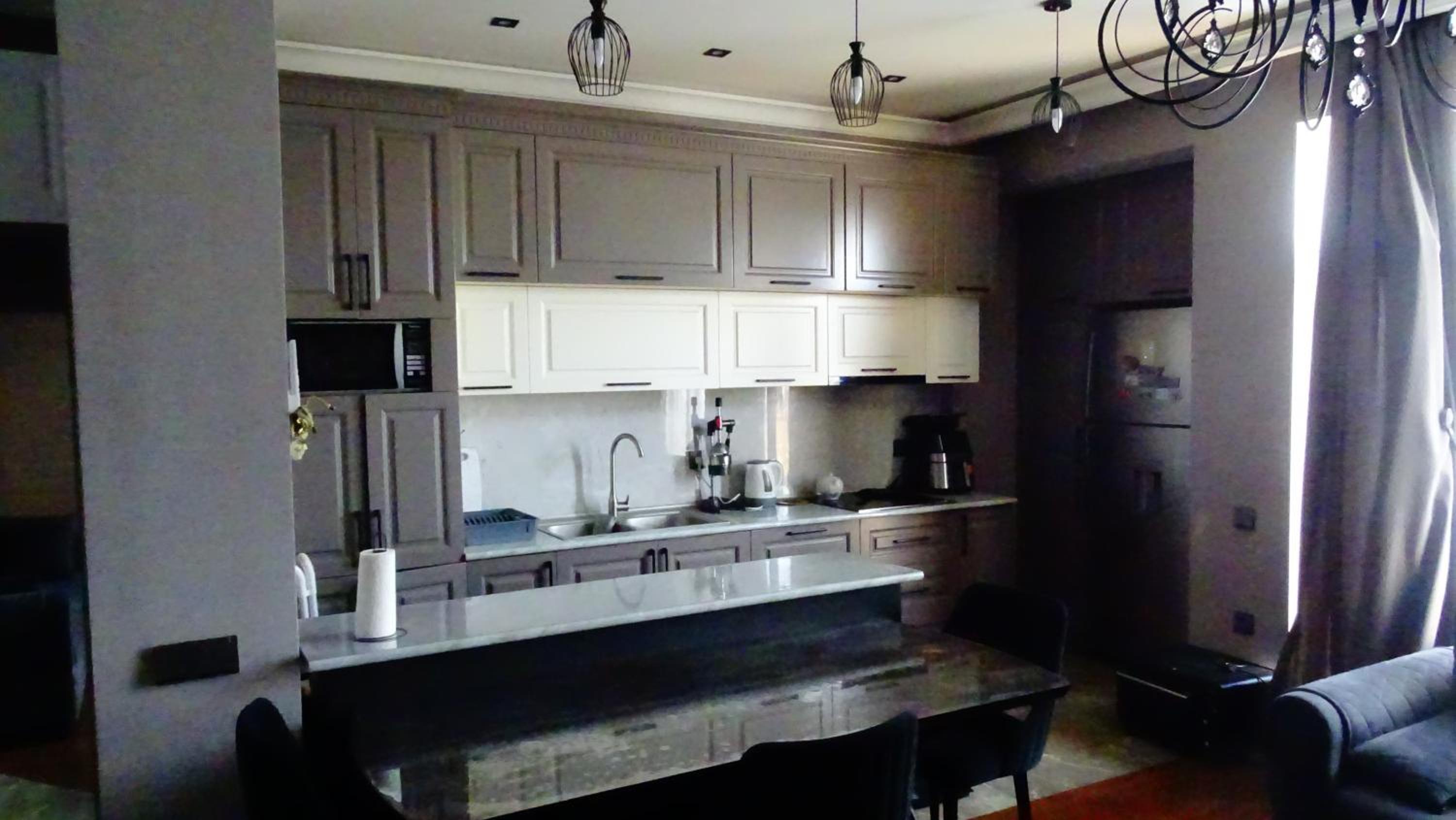 JE Apartment
