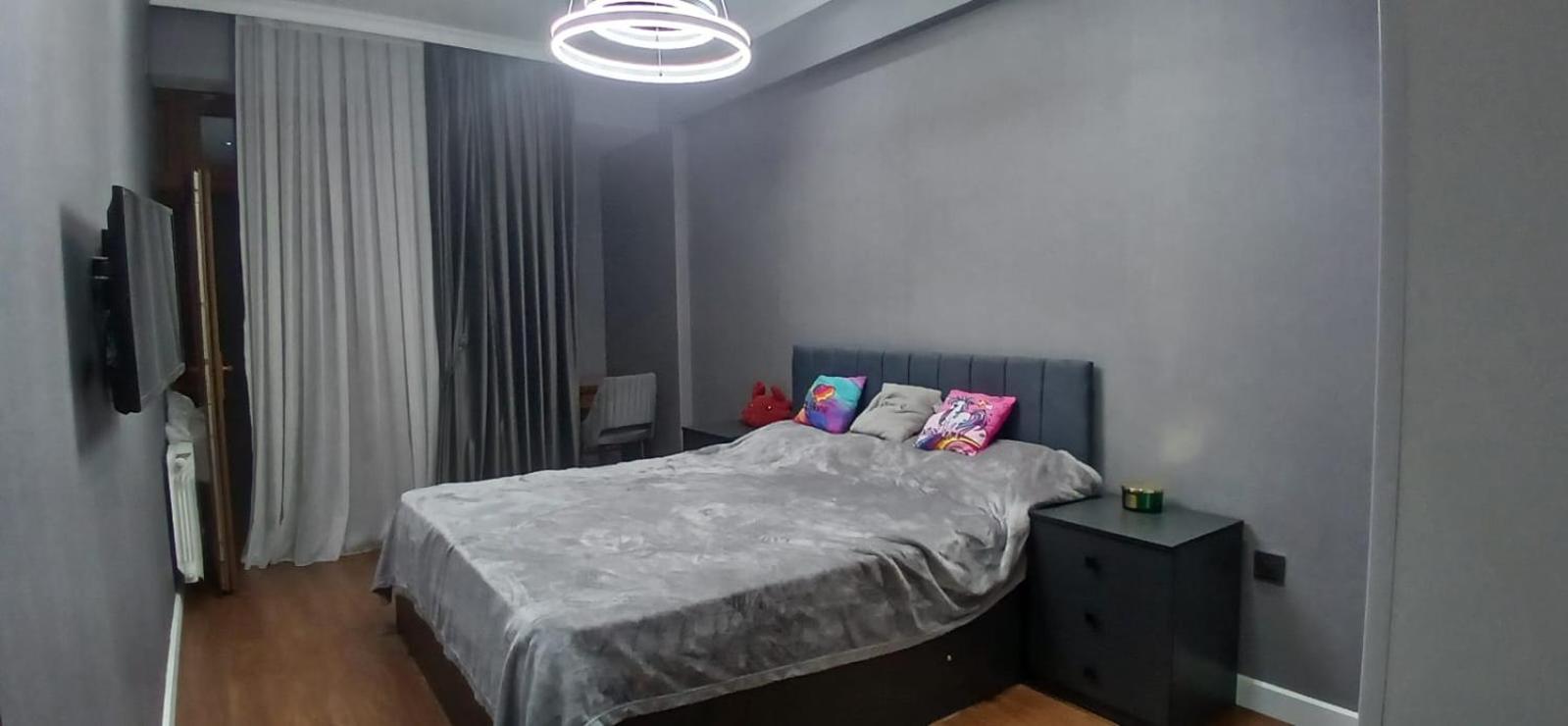 JE Apartment