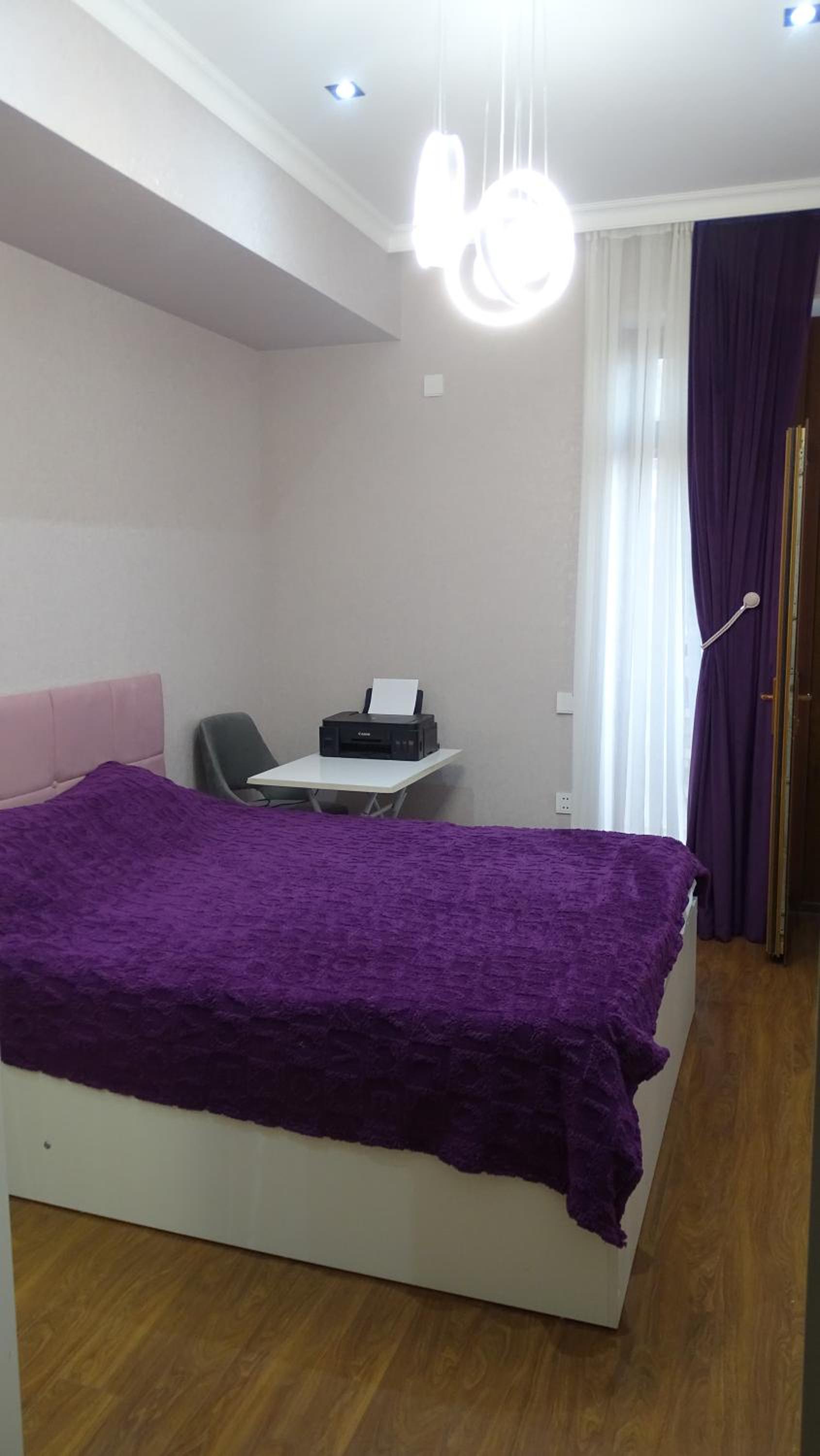 JE Apartment