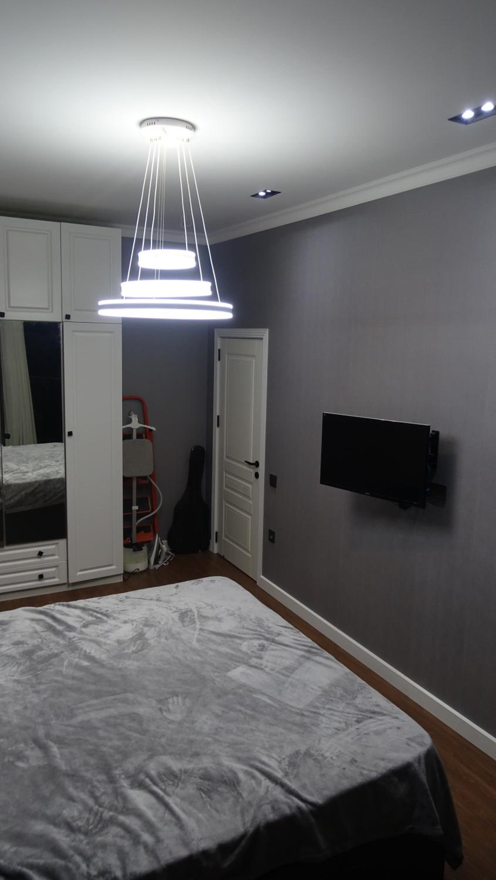 JE Apartment