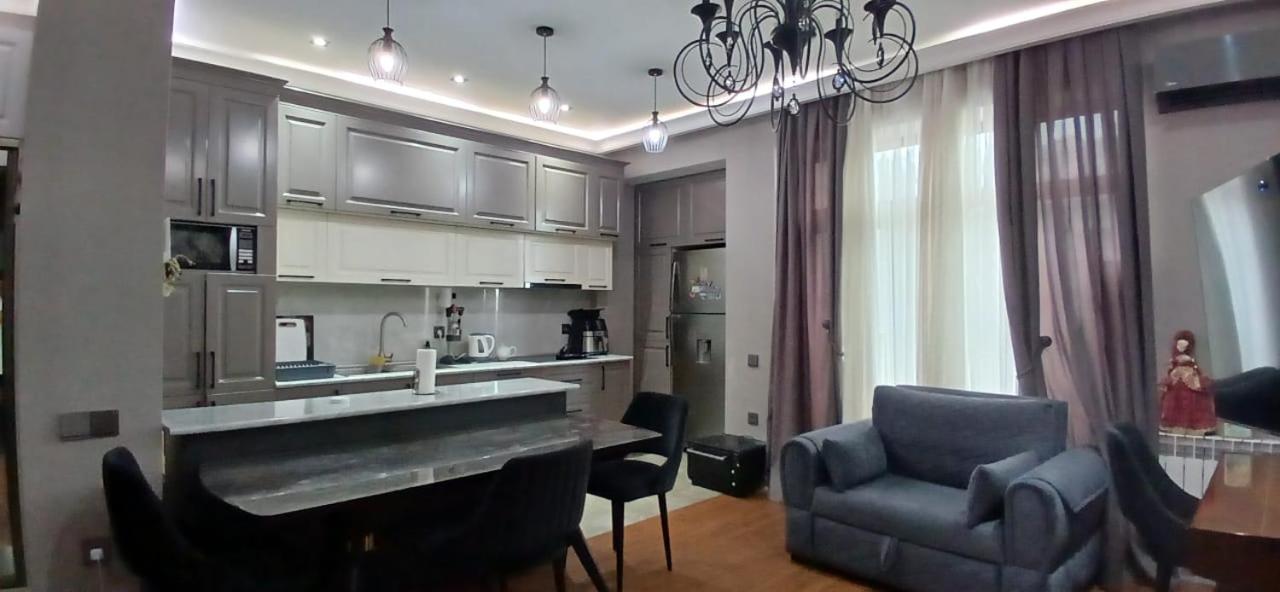JE Apartment