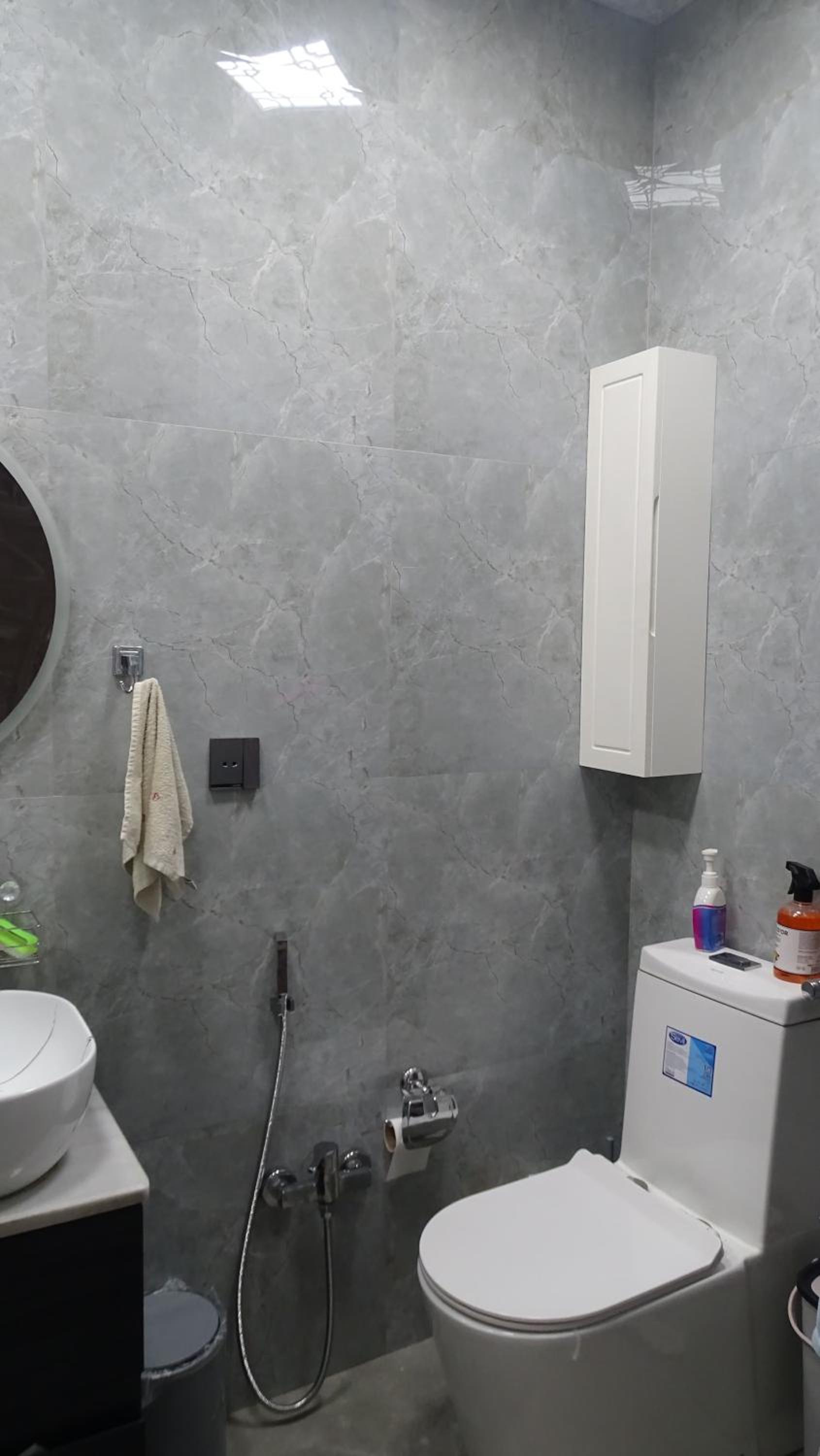 JE Apartment