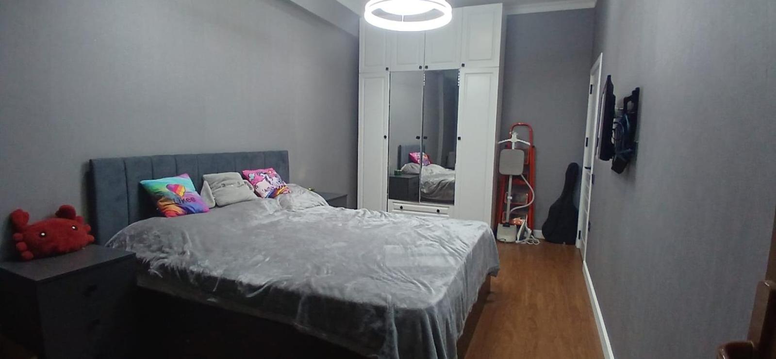 JE Apartment