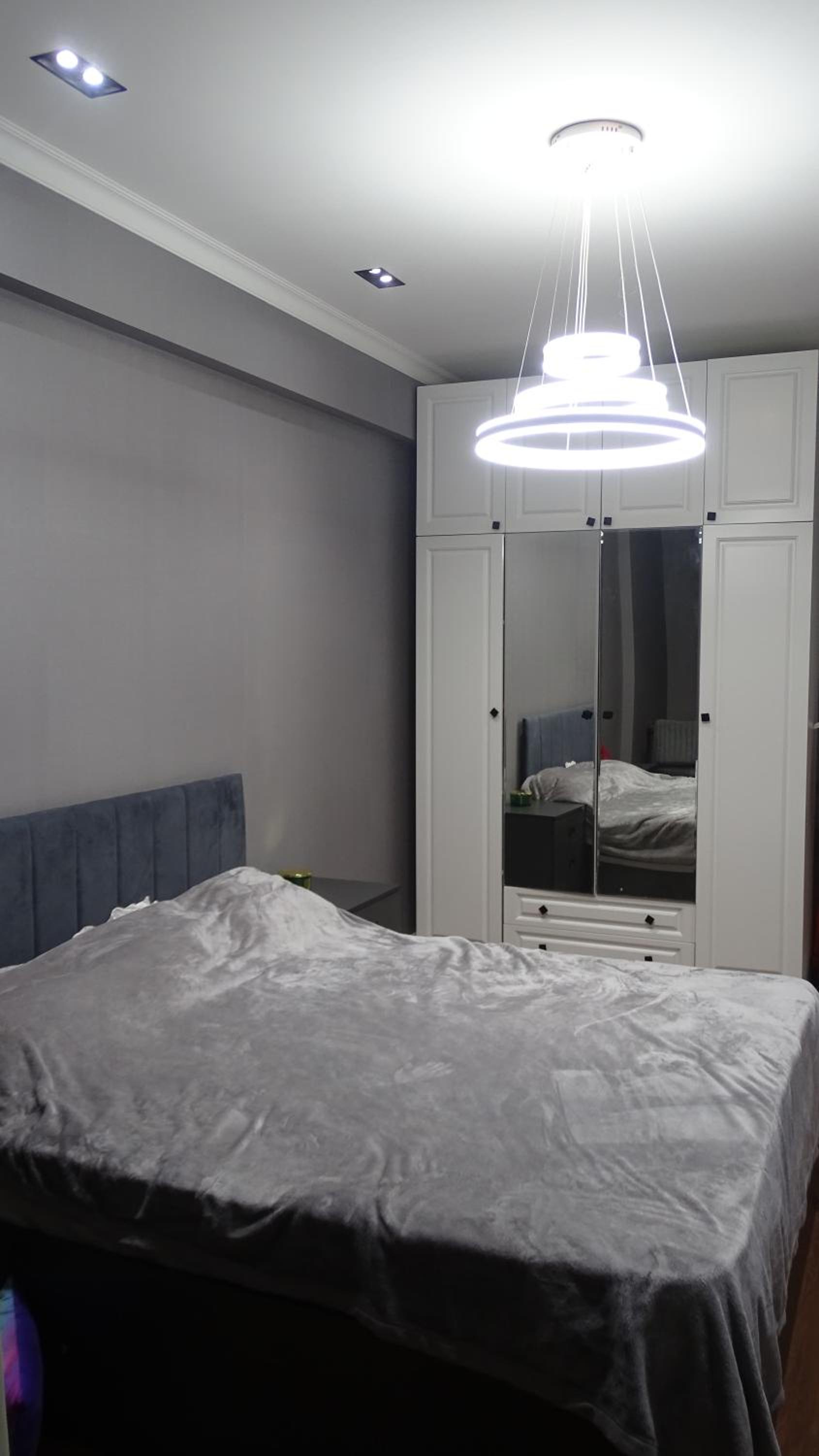 JE Apartment
