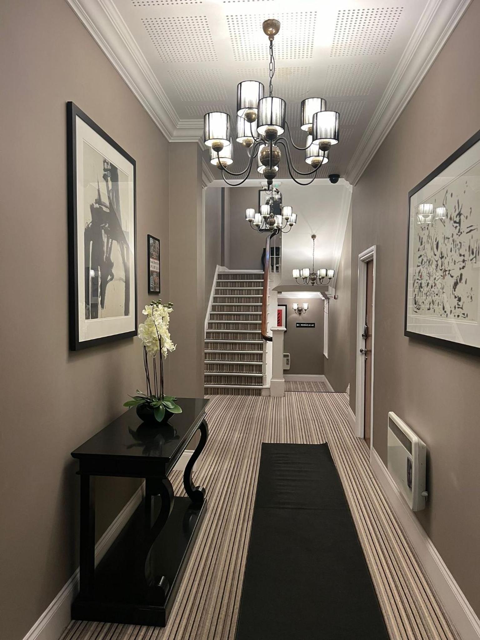 Kensington House by Warren Collection