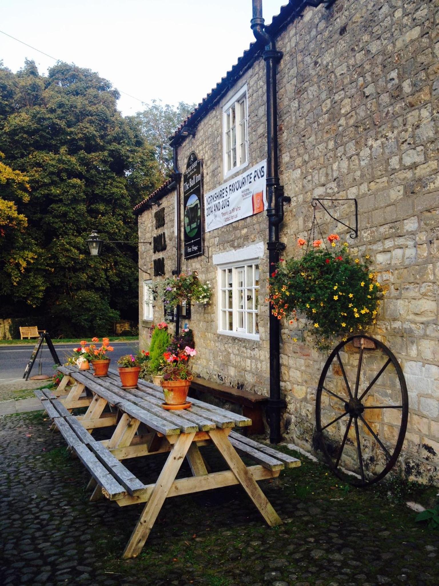 The Bull Inn West Tanfield view 3