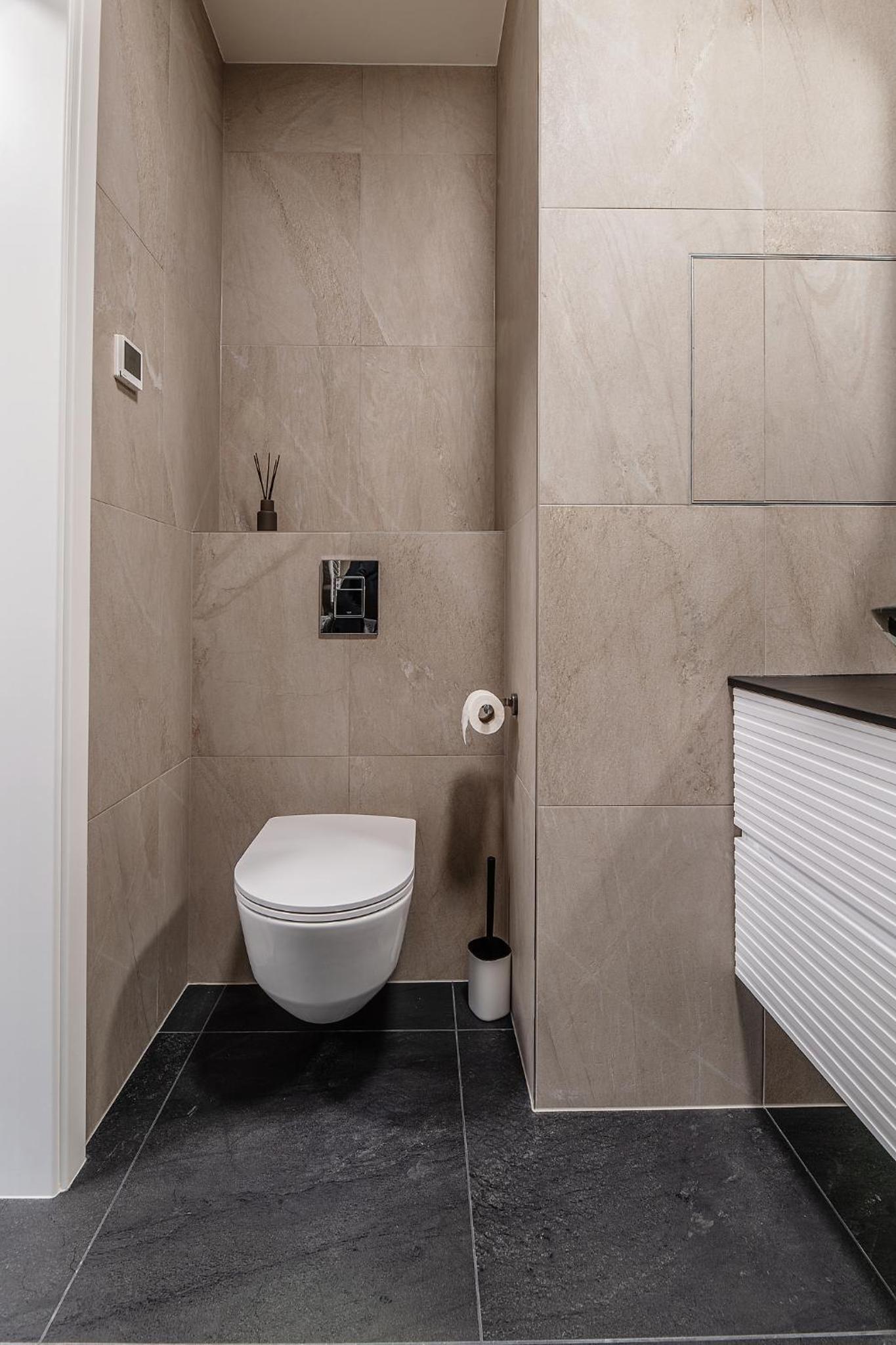 ZWIRN CITY Centre apt, 2 Parking Space, Business&Pleasure view 3
